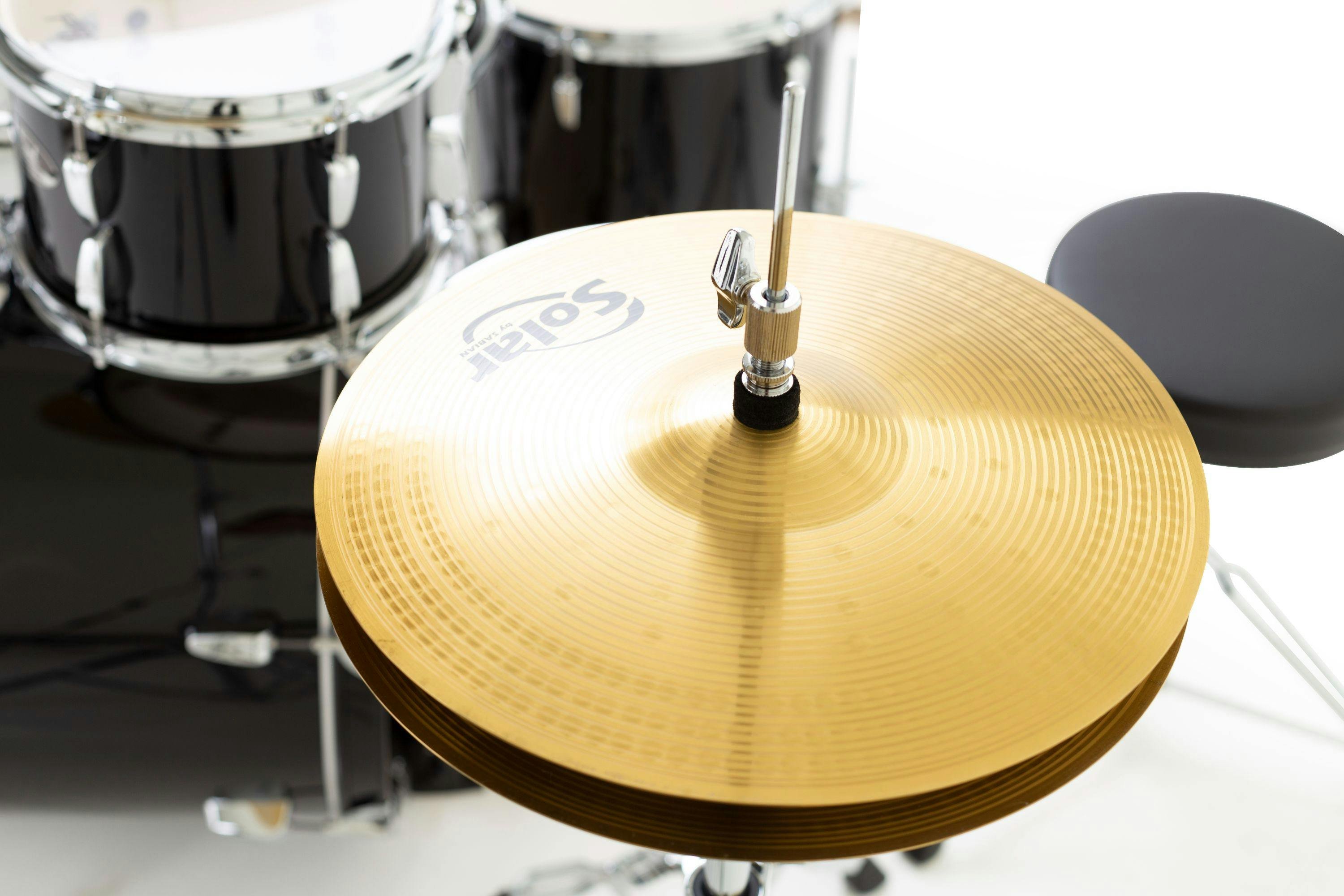 Pearl Roadshow 20" Drum Kit in Jet Black (Extra Crash) - 450066-RS505BCC31_04.jpg