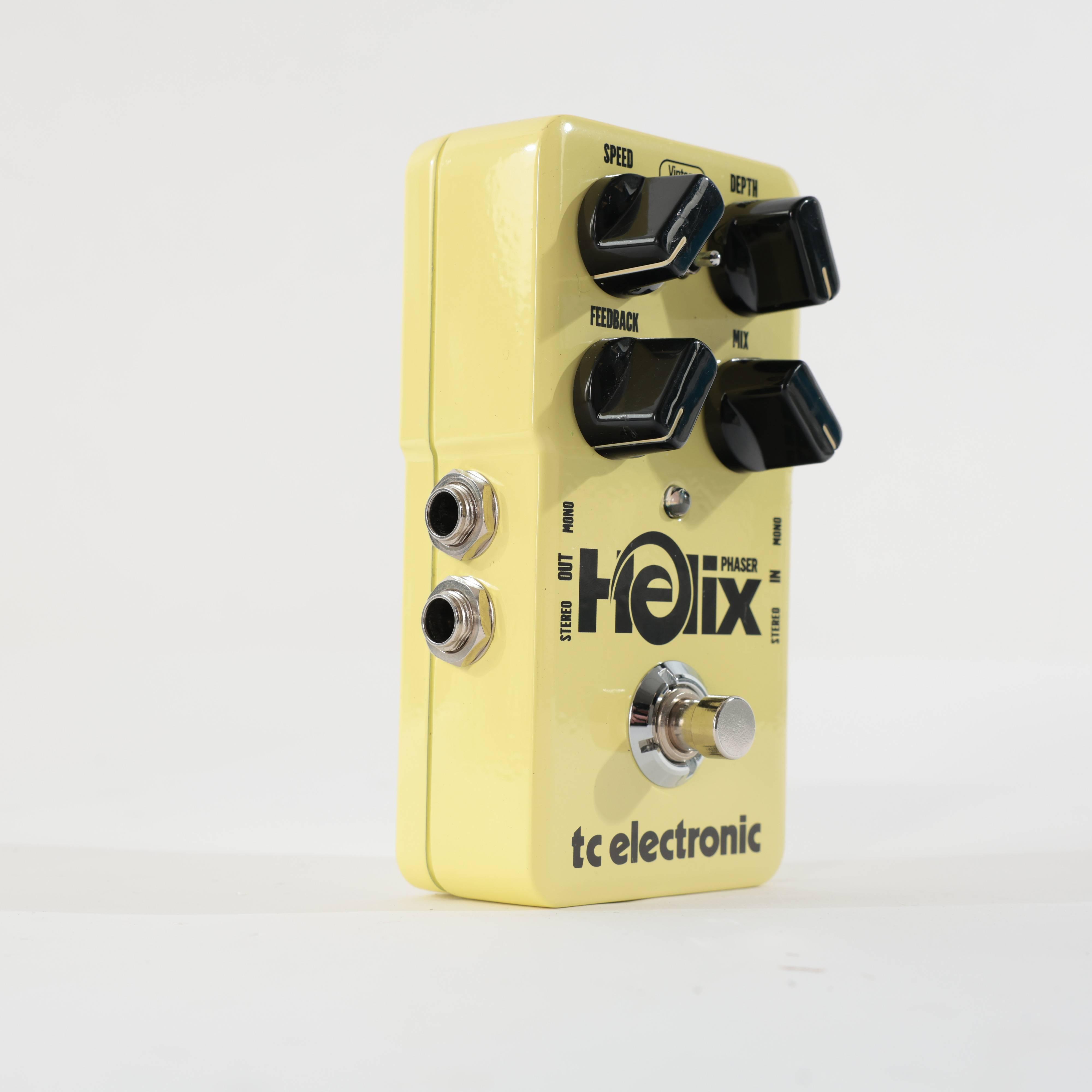 Second Hand TC Electronic Helix Phaser Pedal 135 - SH-221-0135 (3).jpg