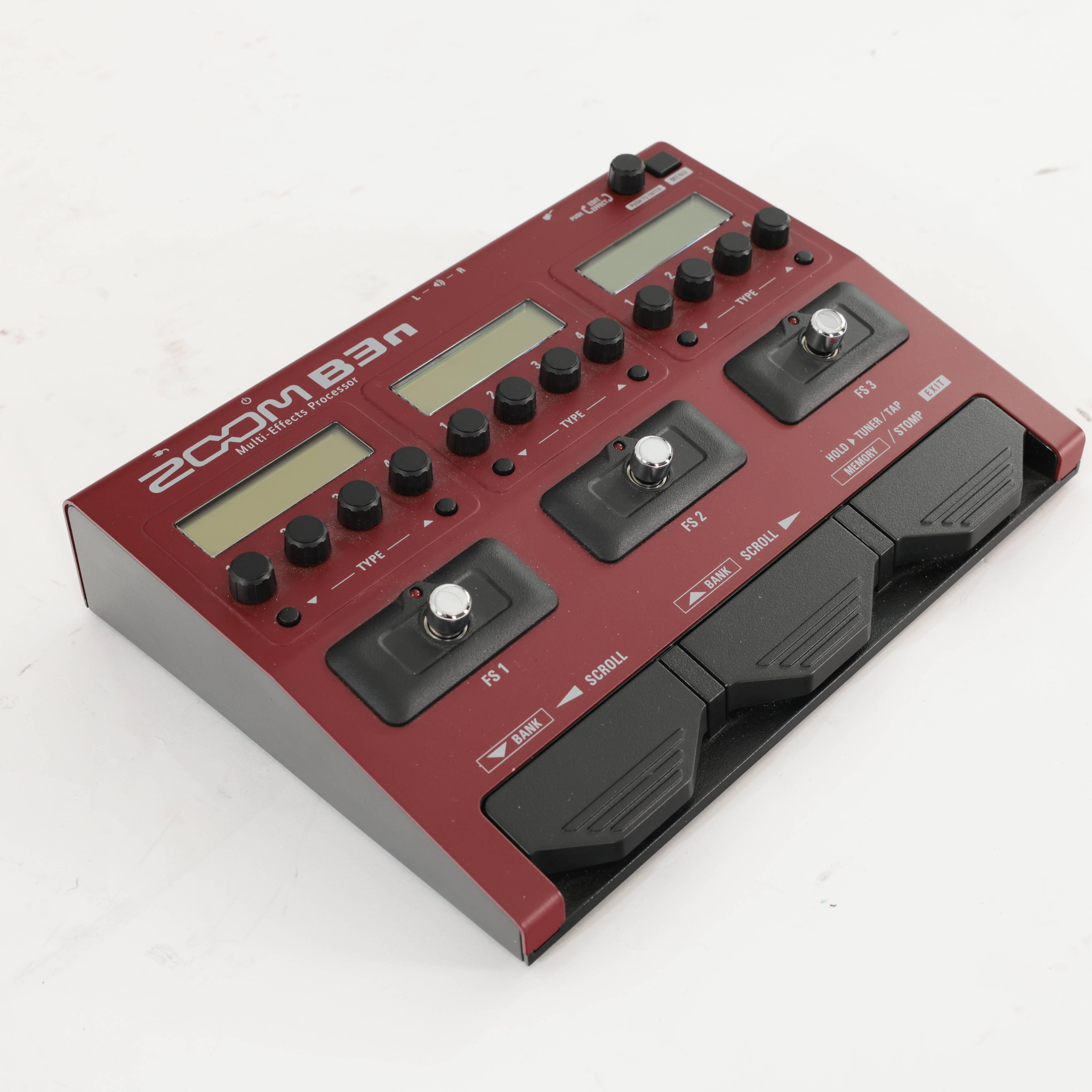 Second Hand Zoom B3N Bass Multi FX 712 - SH-241-6712 (3).jpg