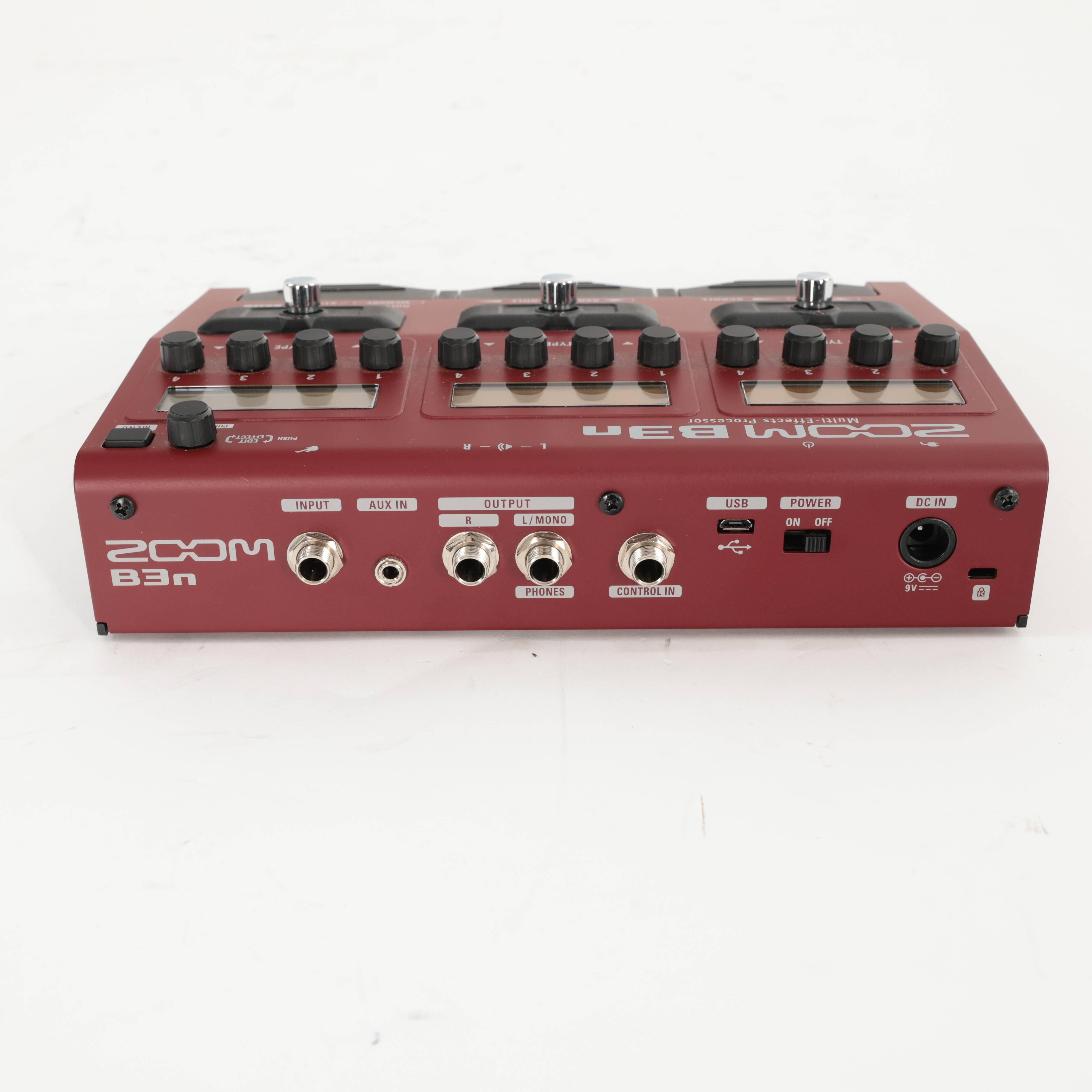 Second Hand Zoom B3N Bass Multi FX 712 - SH-241-6712 (5).jpg