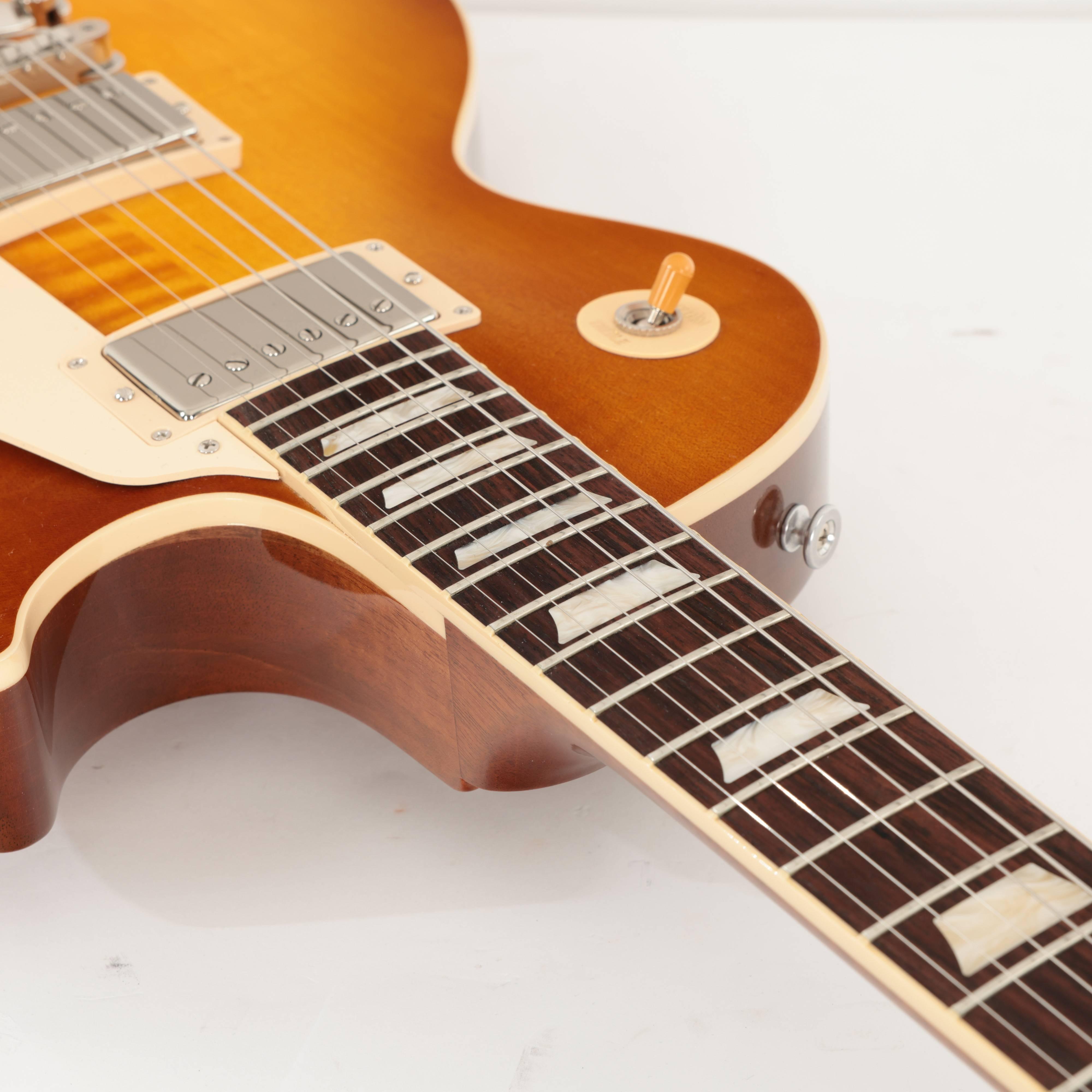 Second Hand Gibson Les Paul 60's Standard Honey Burst 643 - SH-114-2643 (9).jpg