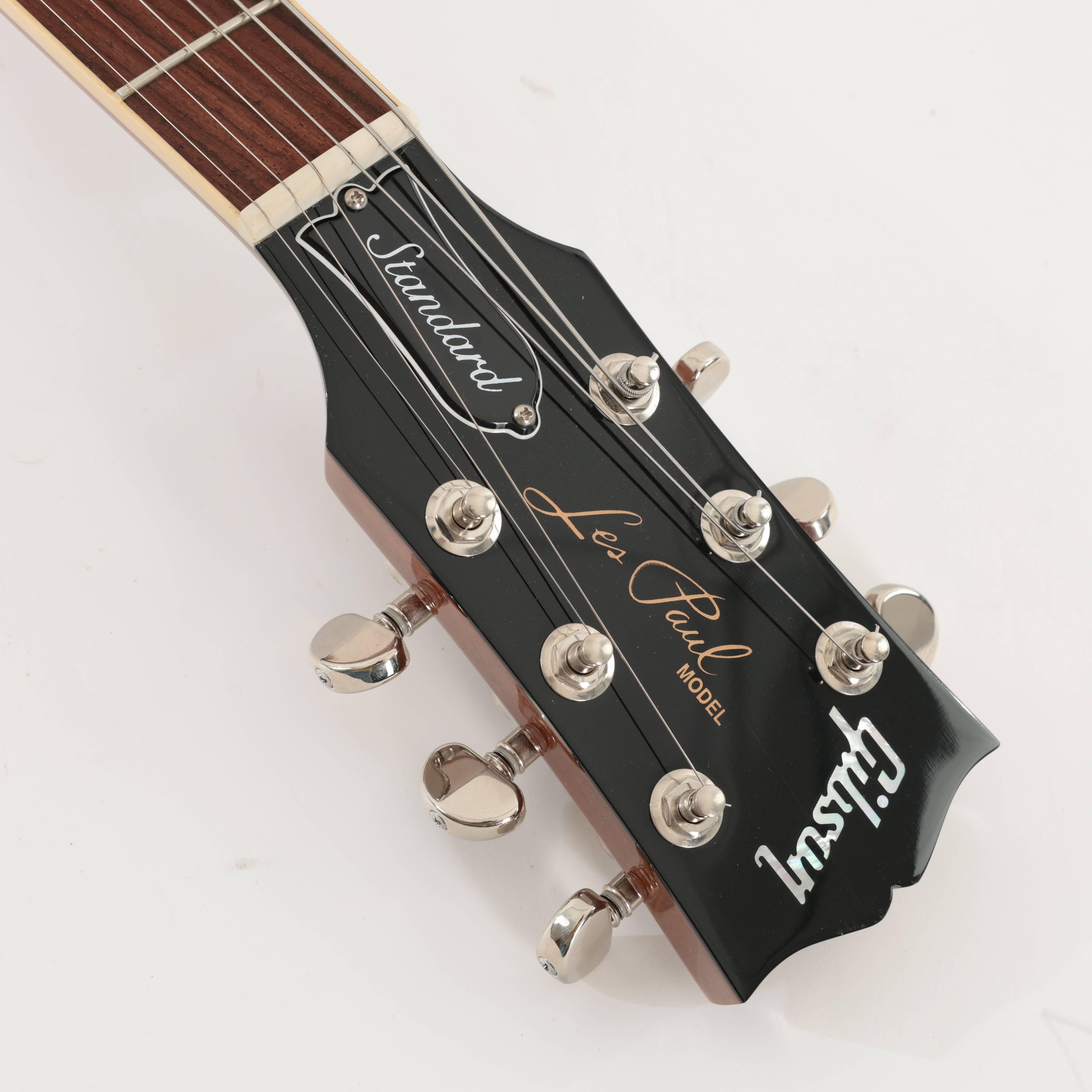 Second Hand Gibson Les Paul 60's Standard Honey Burst 643 - SH-114-2643 (11).jpg