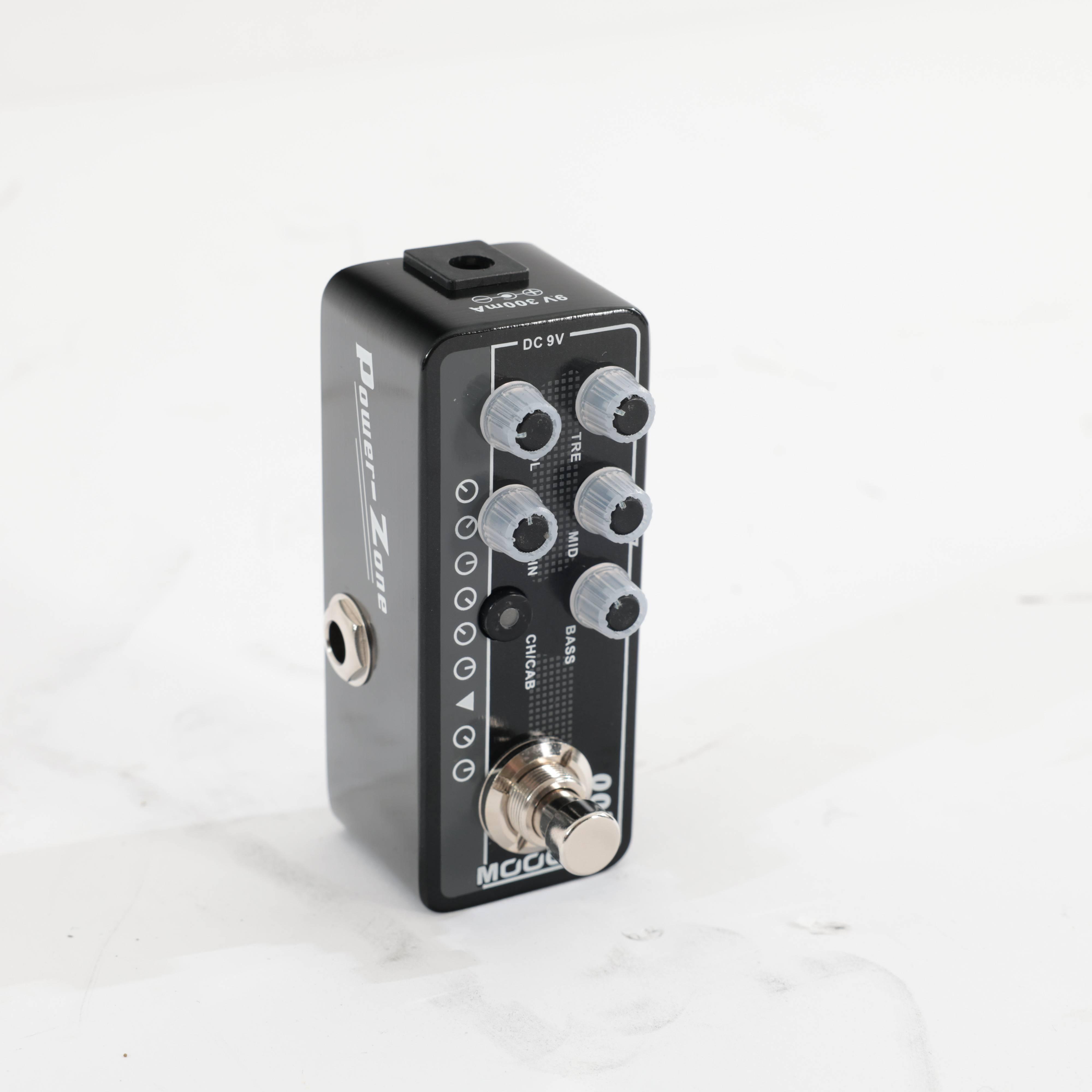Second Hand Mooer Power Zone Micro Preamp Pedal 528 - SH-197-0528 (4).jpg