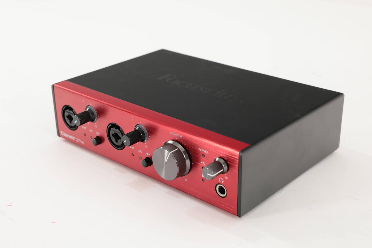 B Stock : Focusrite Clarett+ 2Pre USB Audio Interface - 001 - B-MOCL001-0001 (4).jpg