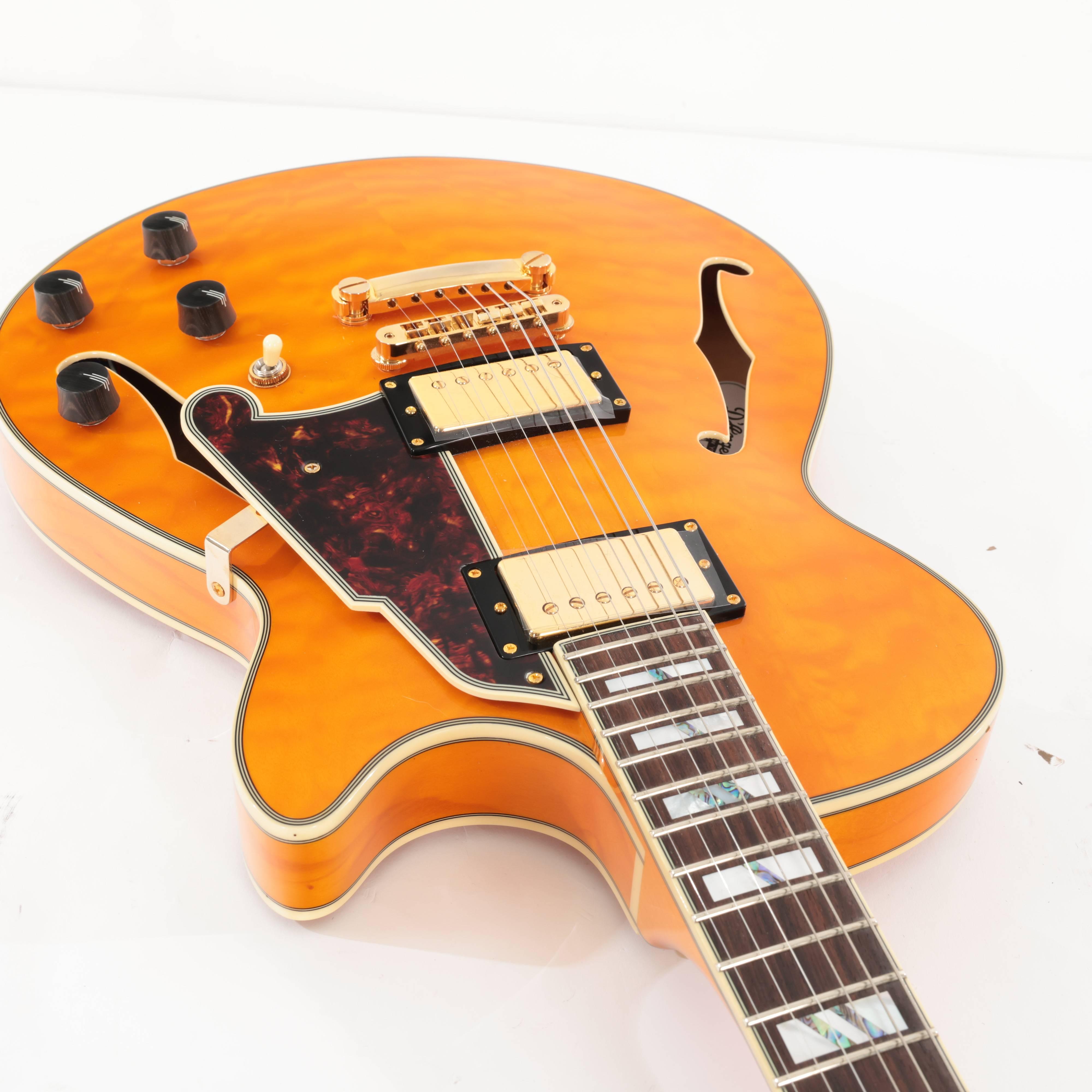 Second Hand D'Angelico Excel DC XT Vintage Natural Quilt 771 - SH-241-6771 (10).jpg