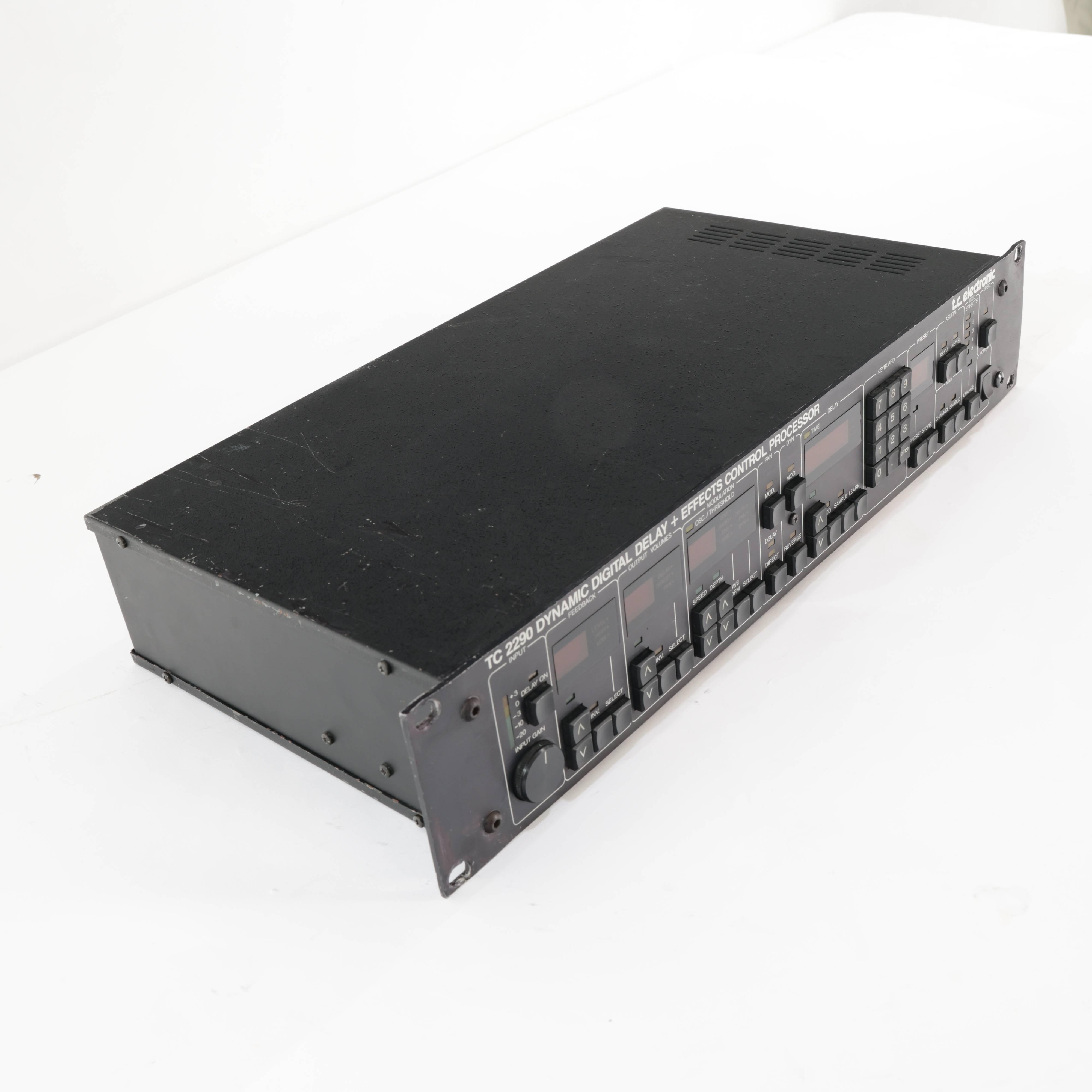 Second Hand TC Electronic 2290 Dynamic Digital Delay Rack 166 - SH-221-0166 (3).jpg