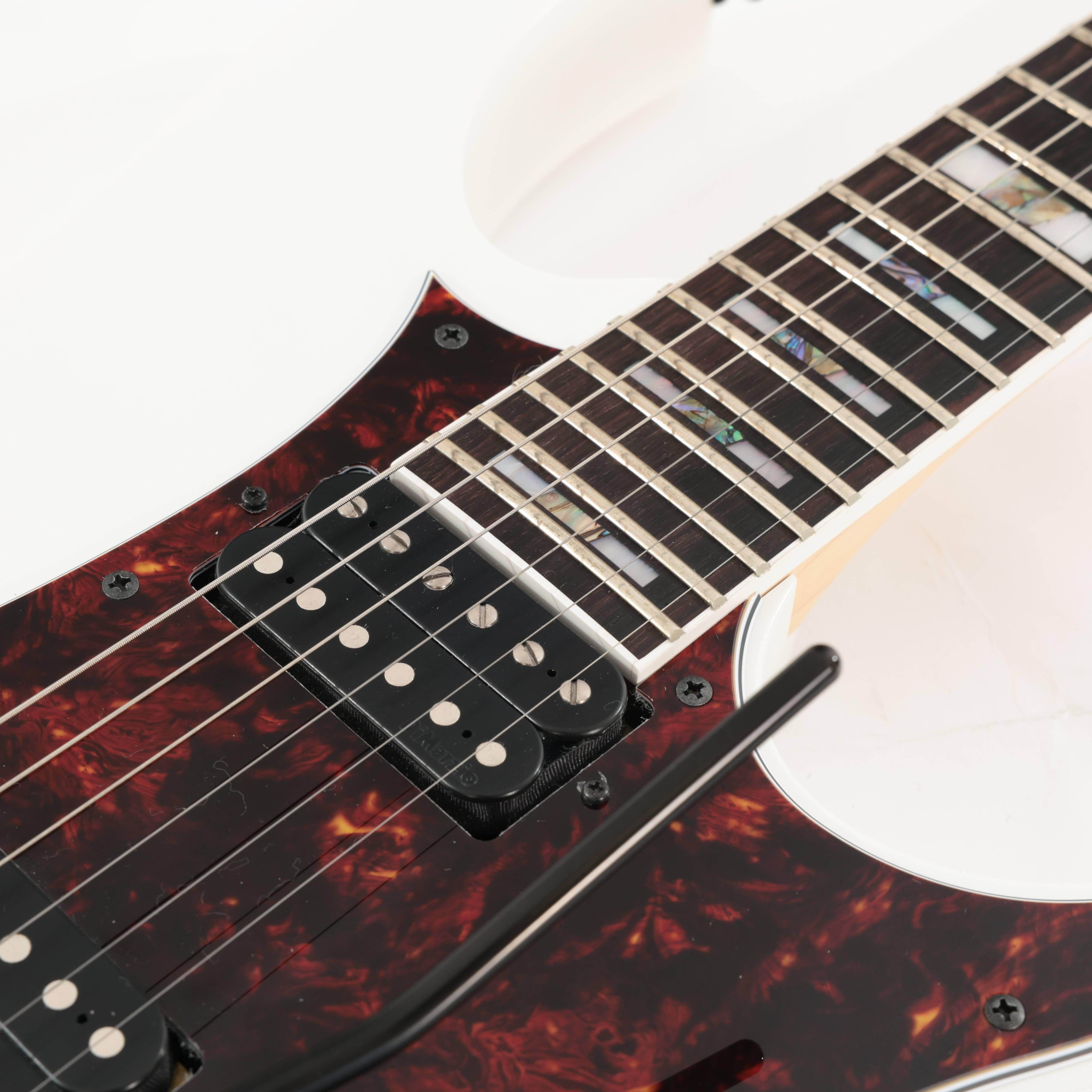 Second Hand Ibanez Prestige RG6530DX-WHF Electric Guitar In White Flat 050 - SH-168-0050 (7).jpg