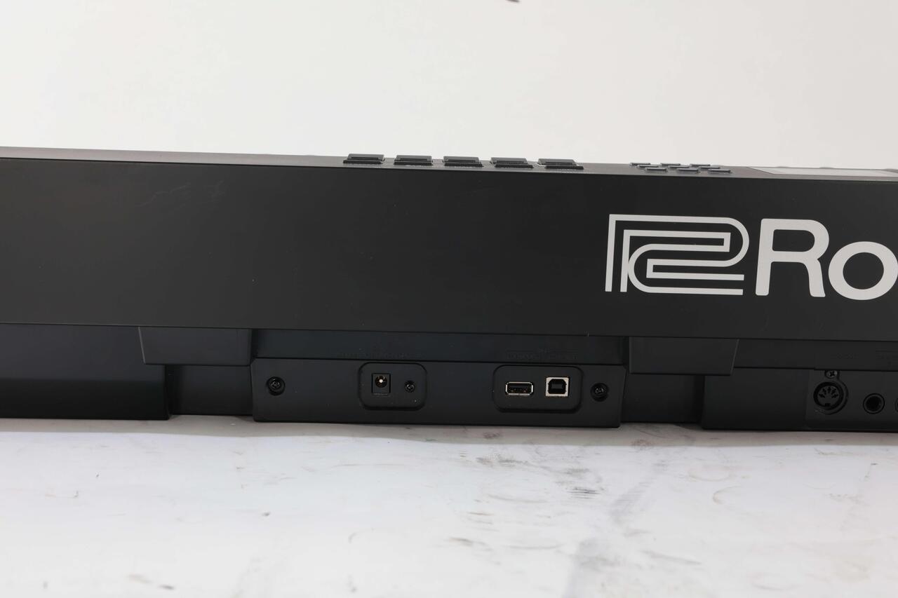 Second Hand Roland RD-08 Digital Piano 084 - SH-130-1084 (7).jpg