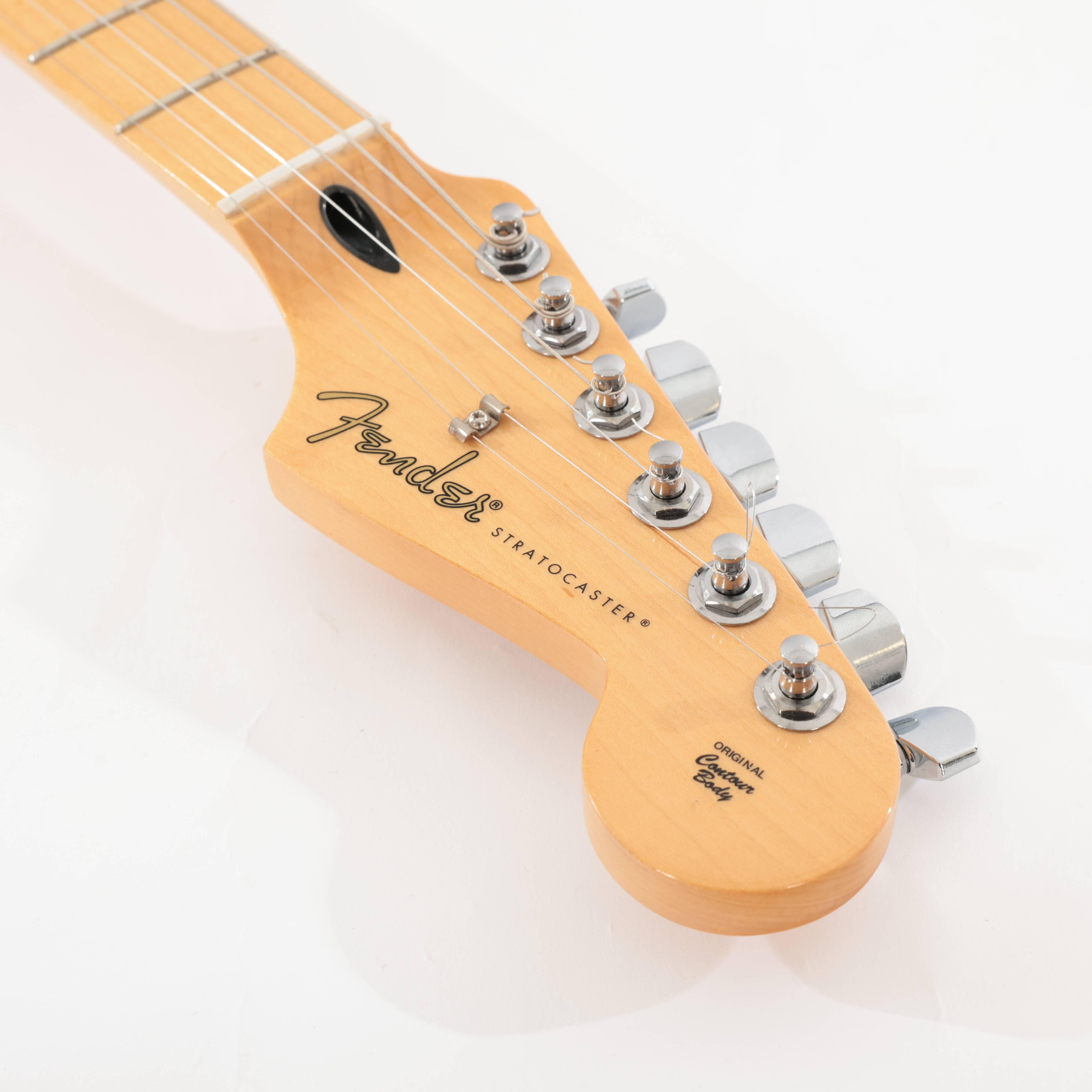 Second Hand Player Series Stratocaster In 3TS With Gigbag 398 - SH-122-1398 (12).jpg