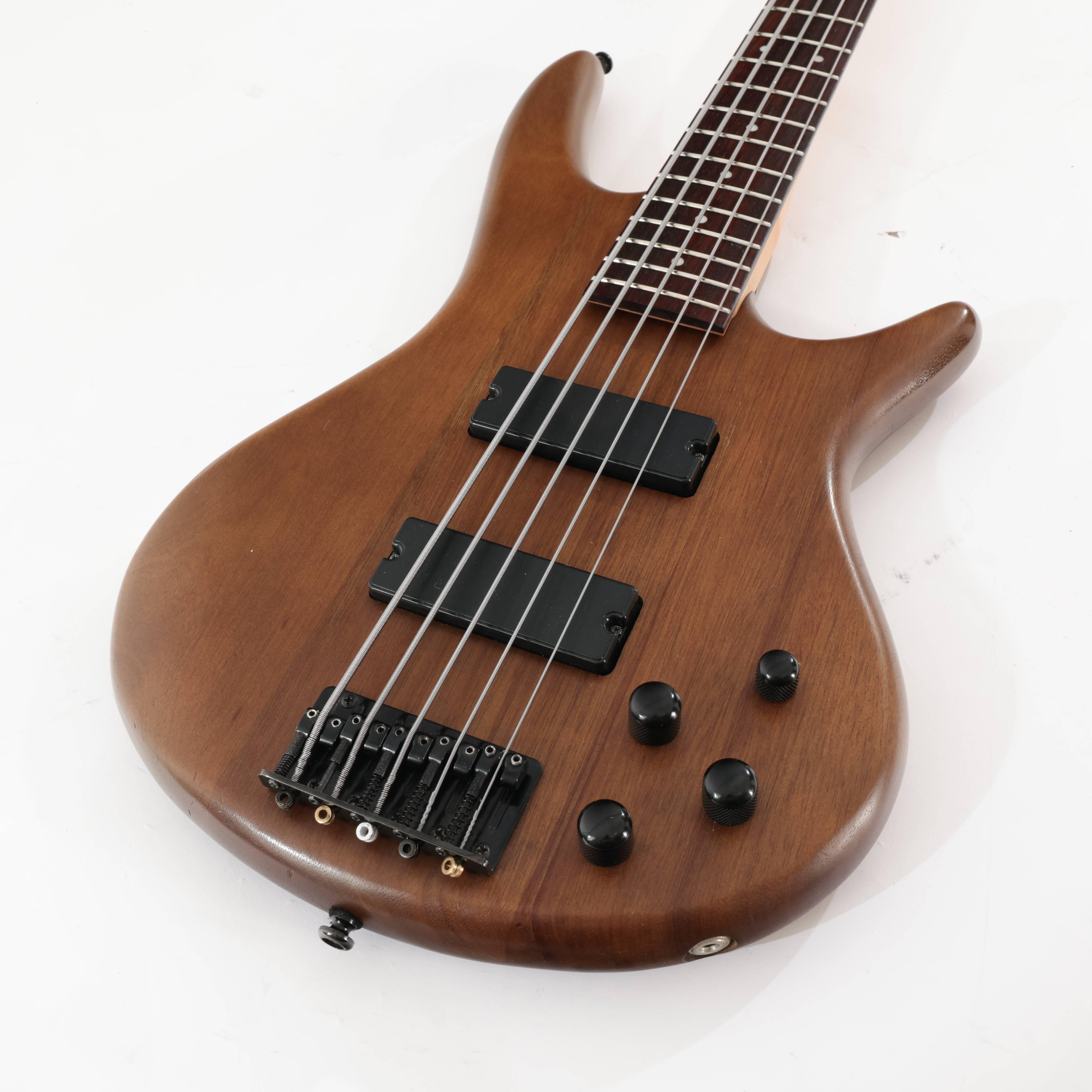 Second Hand Ibanez Gio 5 String GSR205B Bass 539 - SH-197-0539 (7).jpg