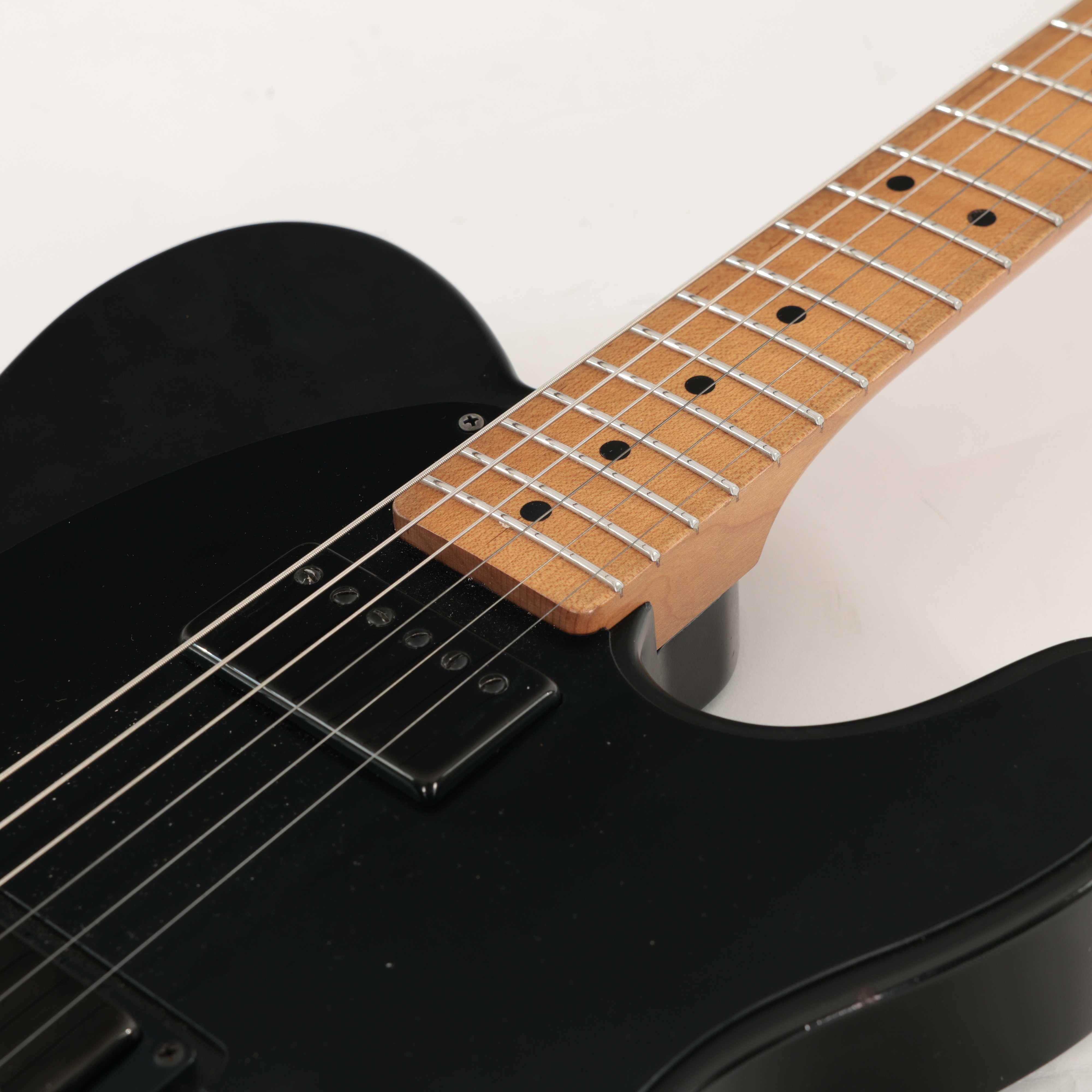 Second Hand LsL Instruments T-Bone One B Stealth Black 057 - SH-213-0057 (6).jpg