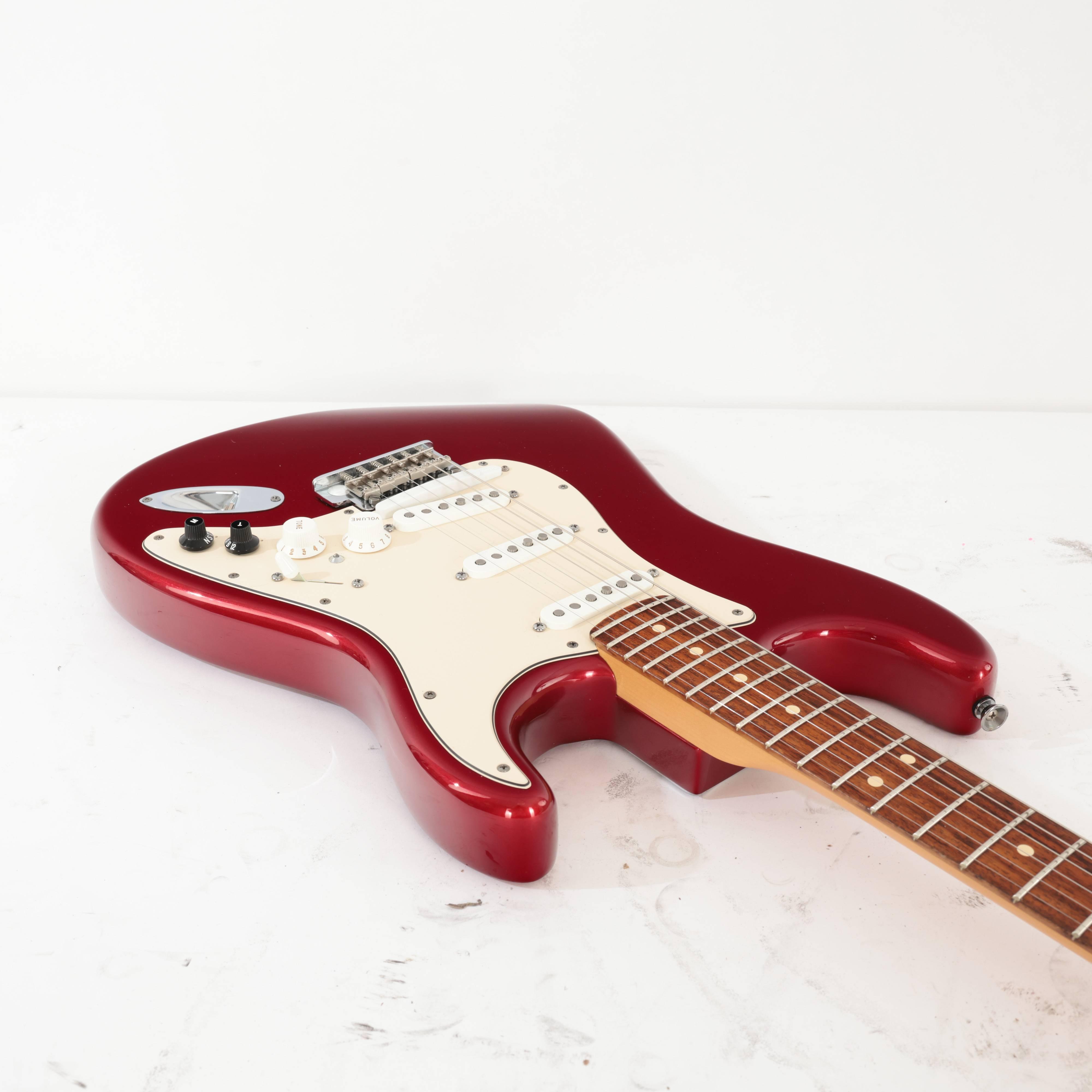 Second Hand Fender USA 6-SV6 Electric Guitar With Roland VG In Candy Apple Red 685 - SH-241-6685 (8).jpg