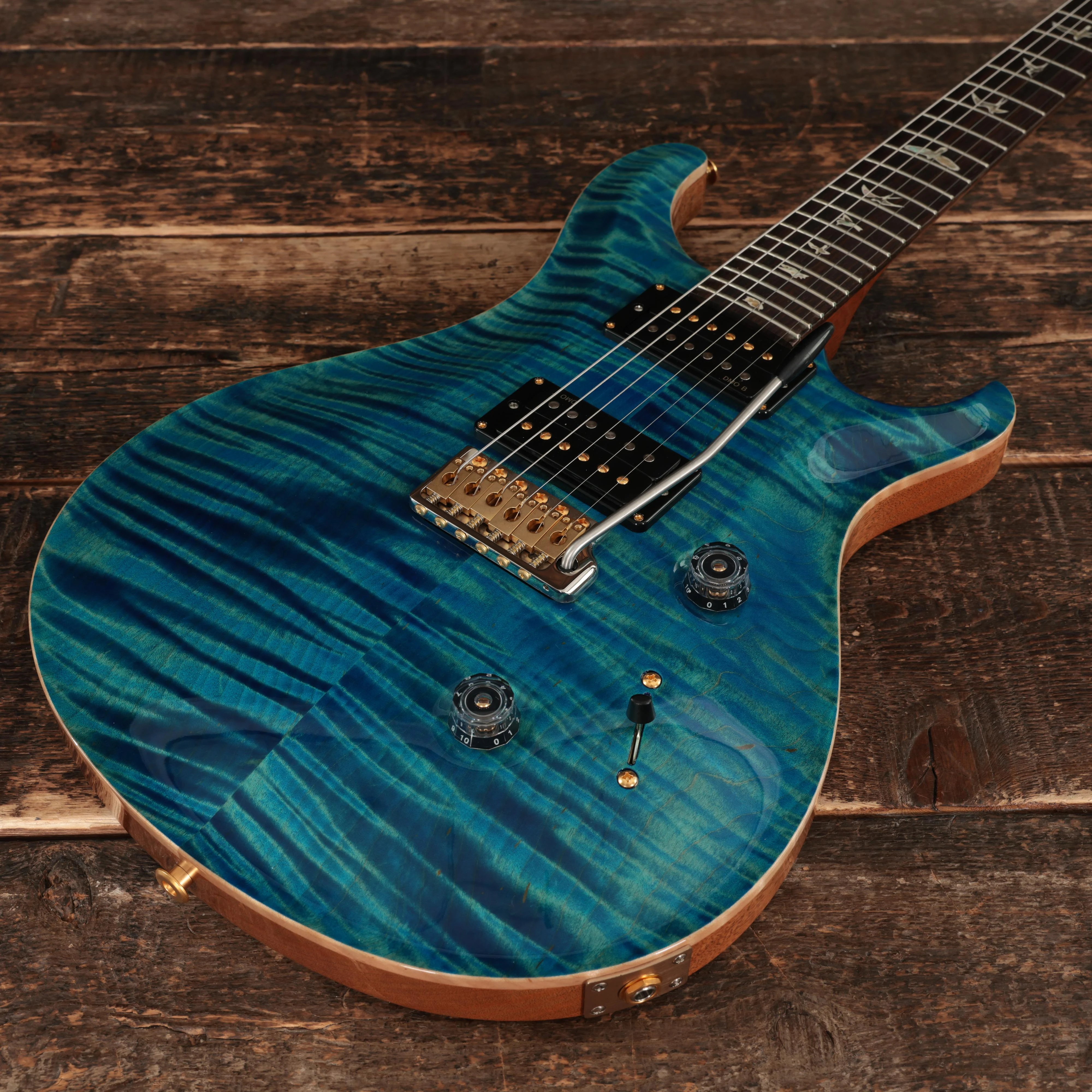 PRS Wood Library Custom 24-08 10-Top Electric Guitar in Arctic Blue - 0422308 (8).JPG