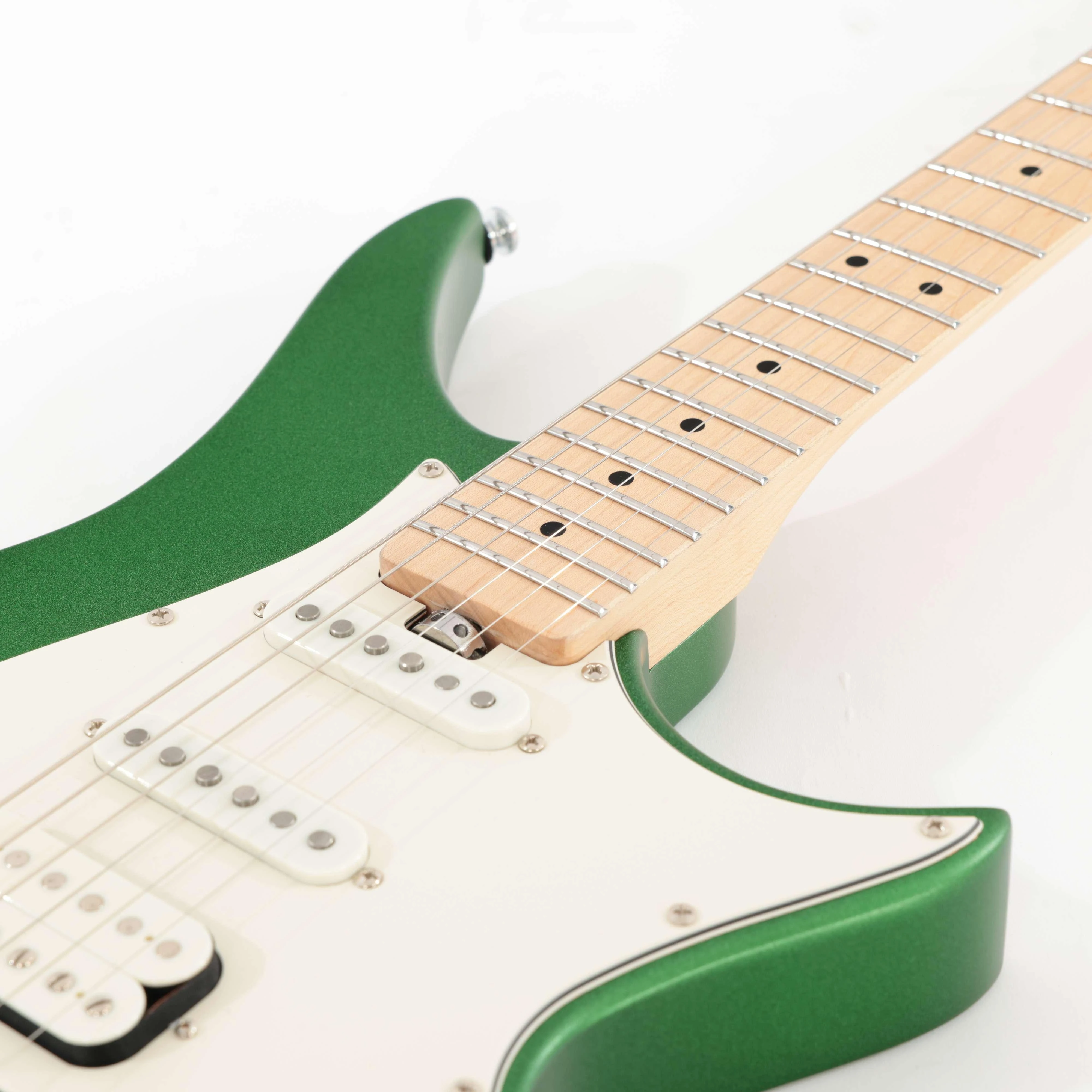 B Stock : HILS HNS1 S-Style Headless Electric Guitar in Satin Emerald Green - 002 - B-HNS1MS-ME-0002 (5).jpg