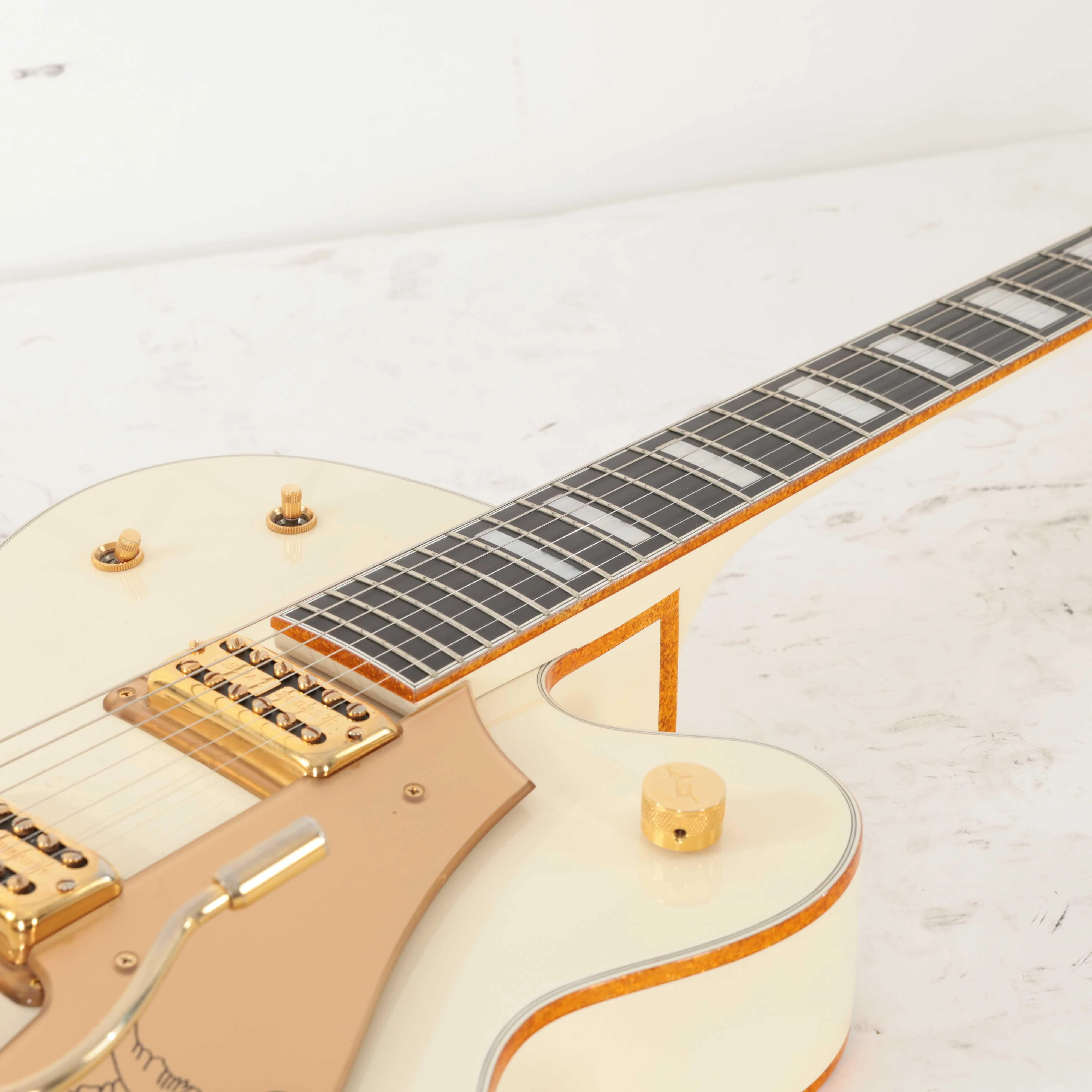 Second Hand Gretsch 2003 White Falcon #657 - SH-114-2657 (6).jpg