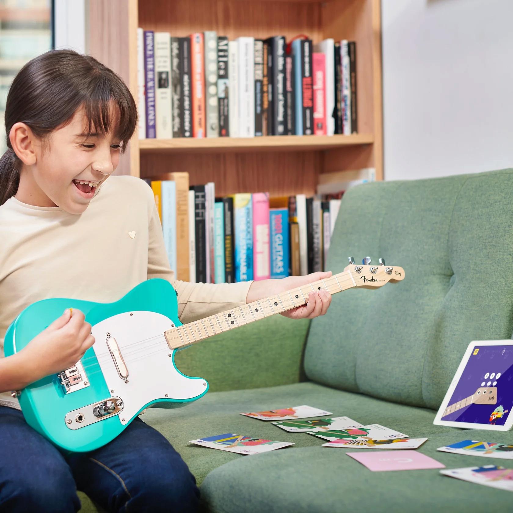 Loog X Fender Telecaster Electric Guitar in Seafoam Green - tele2.jpg