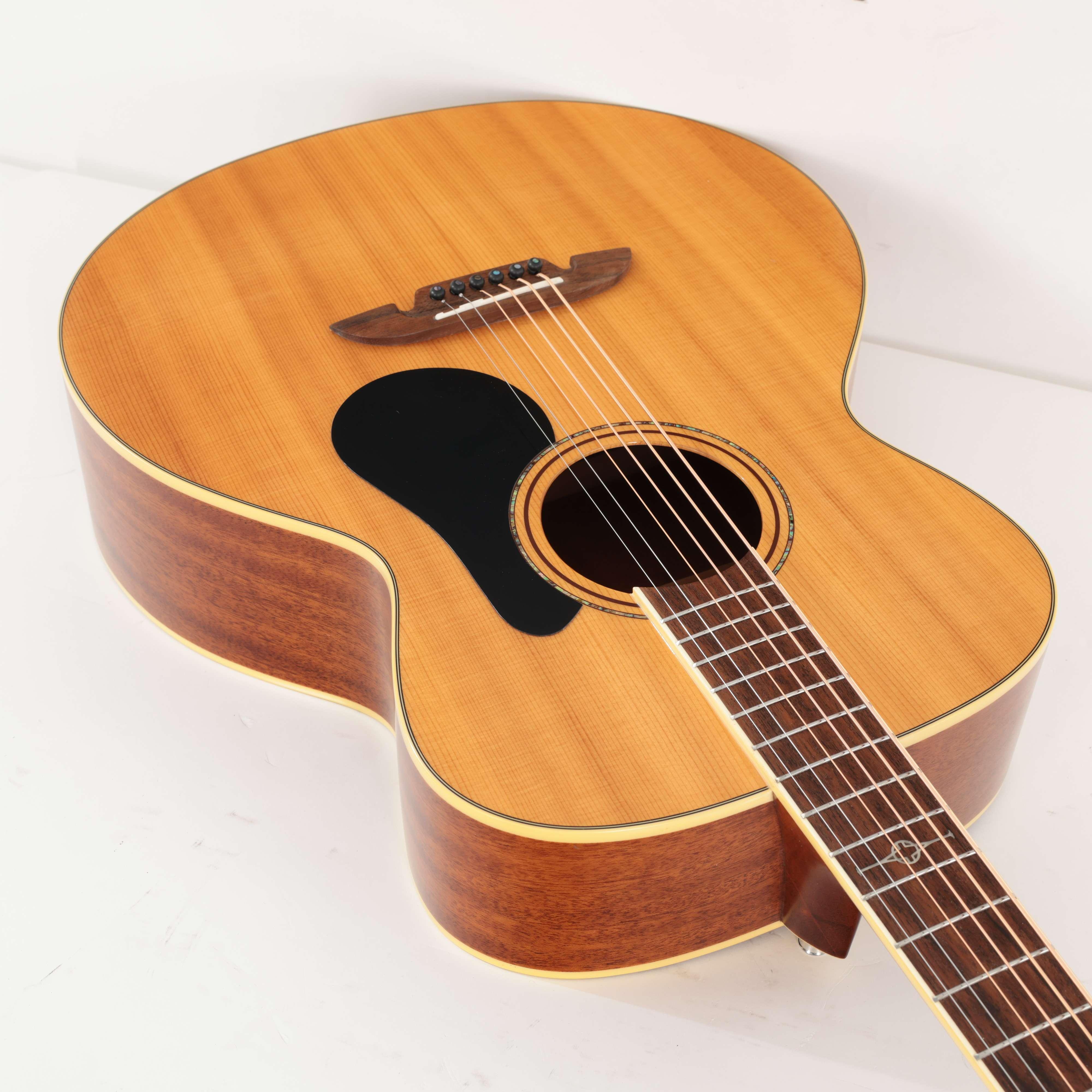 Second Hand Alvarez ABT60 Baritone In Natural 522 - SH-197-0522 (8).jpg