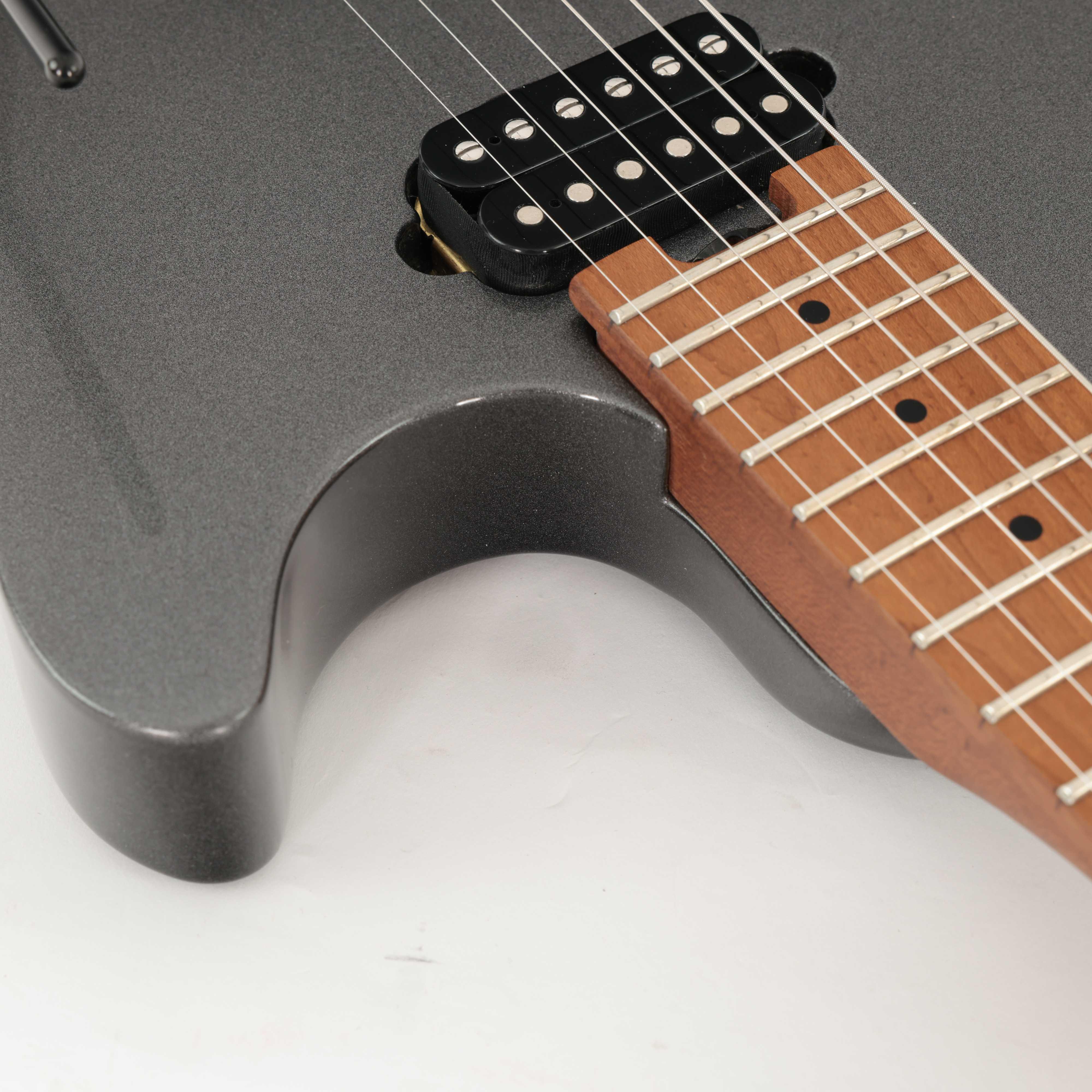 Second Hand EVH Wolfgang Standard FR Electric Guitar In Silver Sparkle #682 - SH-197-0682 (9).jpg