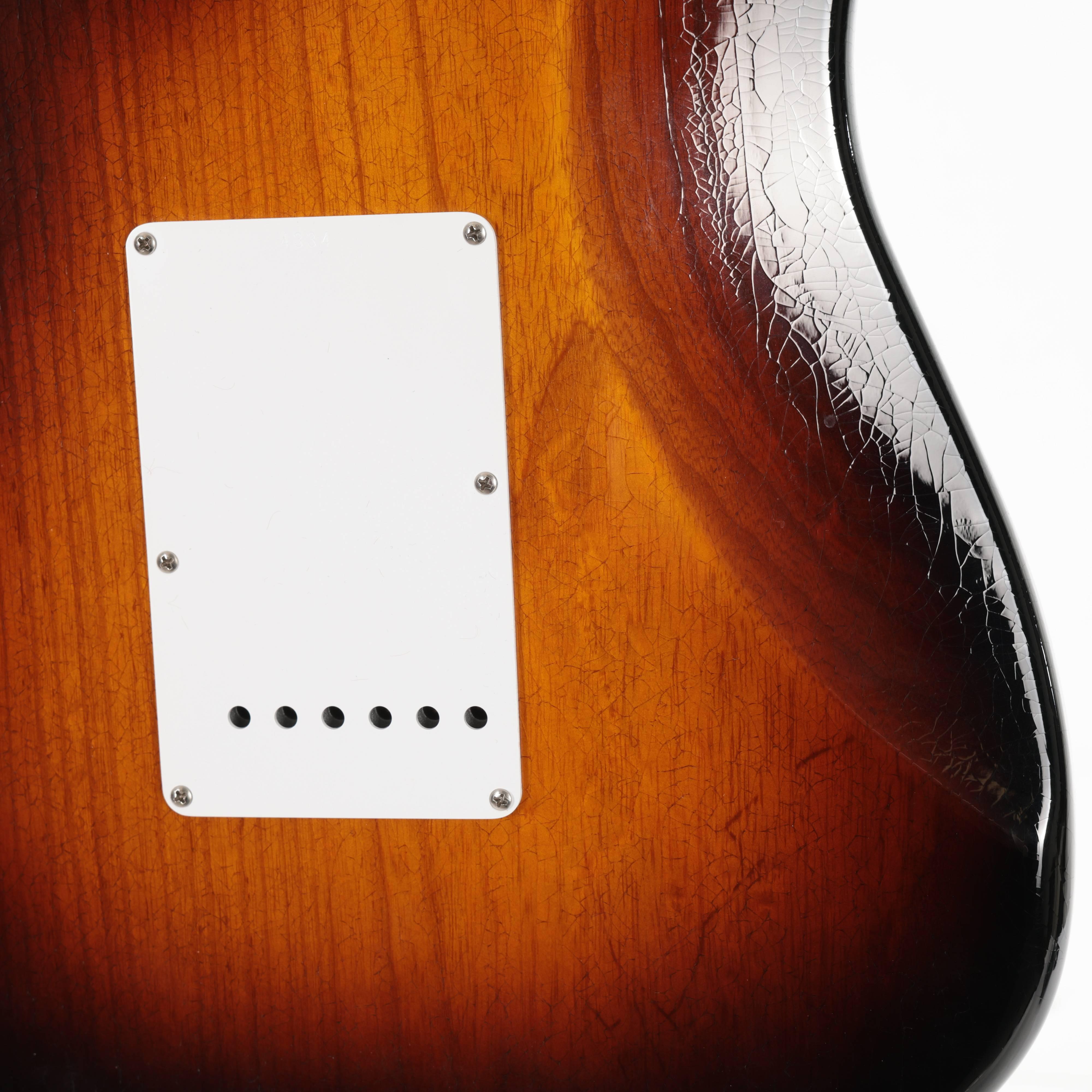 Second Hand Om Shop Ltd 70th Anniversary 1954 Strat DLX Lush Closet Classic 2TSB 668 - SH-114-2668 (6).jpg