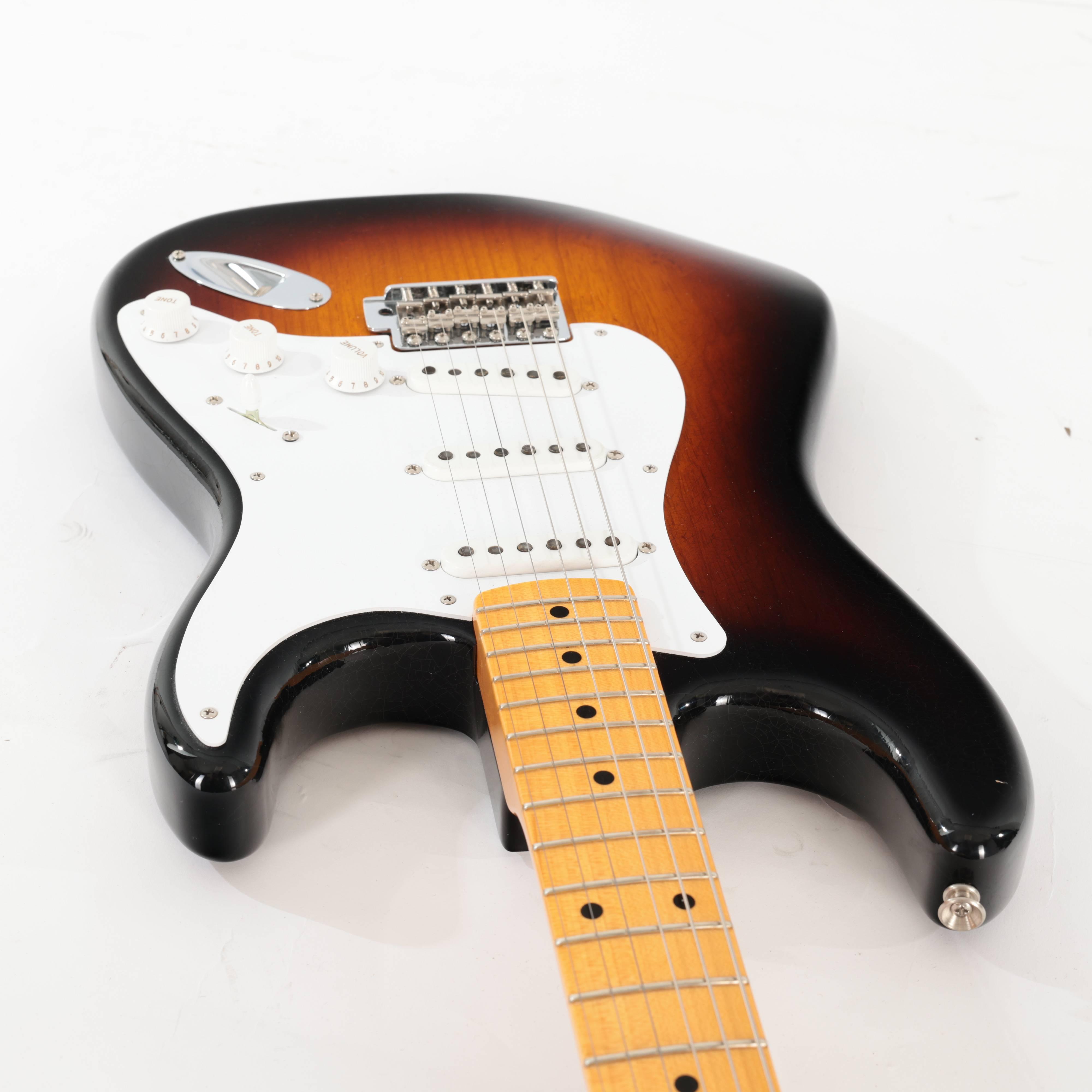 Second Hand Om Shop Ltd 70th Anniversary 1954 Strat DLX Lush Closet Classic 2TSB 668 - SH-114-2668 (13).jpg