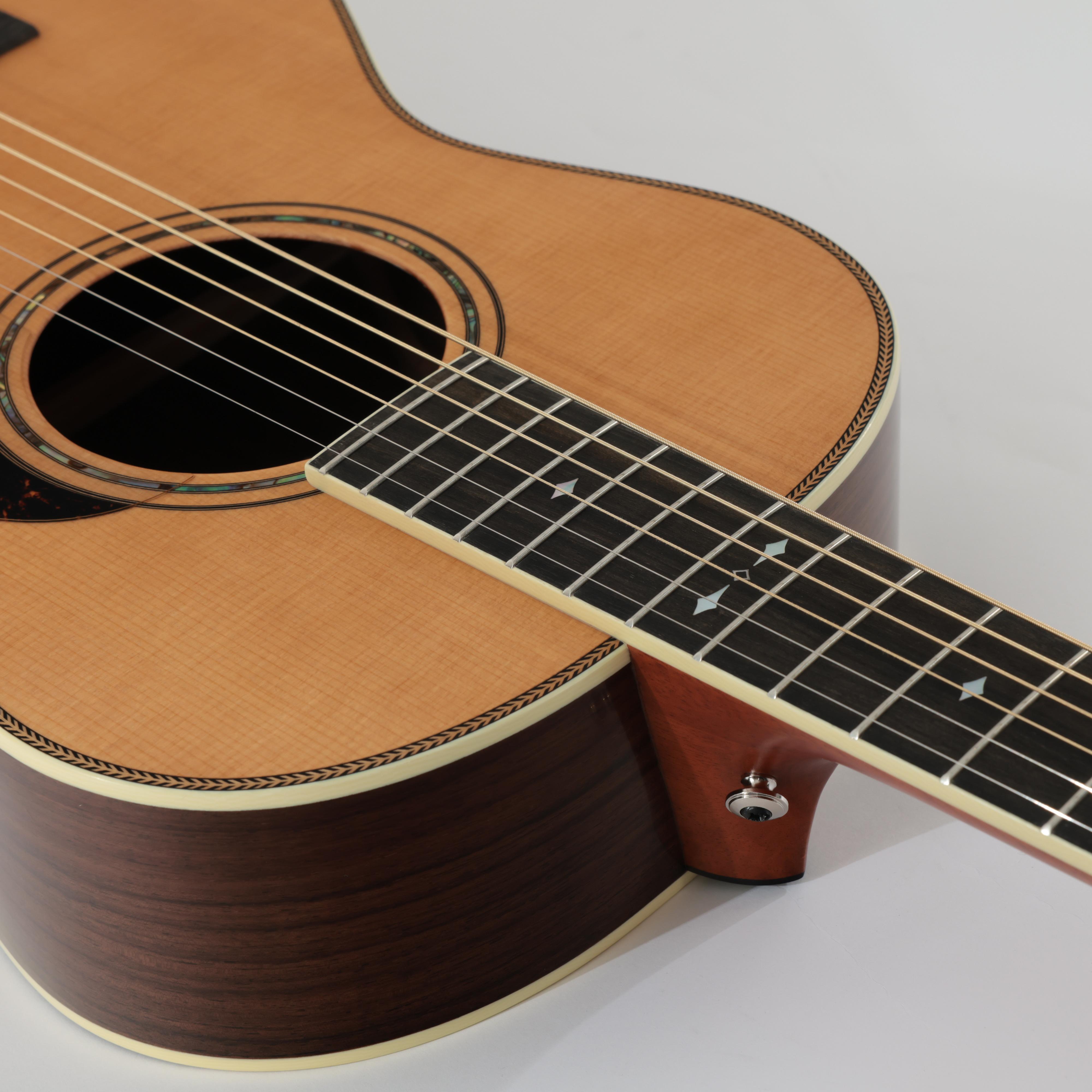 Furch Vintage 2 SRa OOM Short Scale Acoustic Guitar with Hard Case - V2-OOM-SR (10).jpg