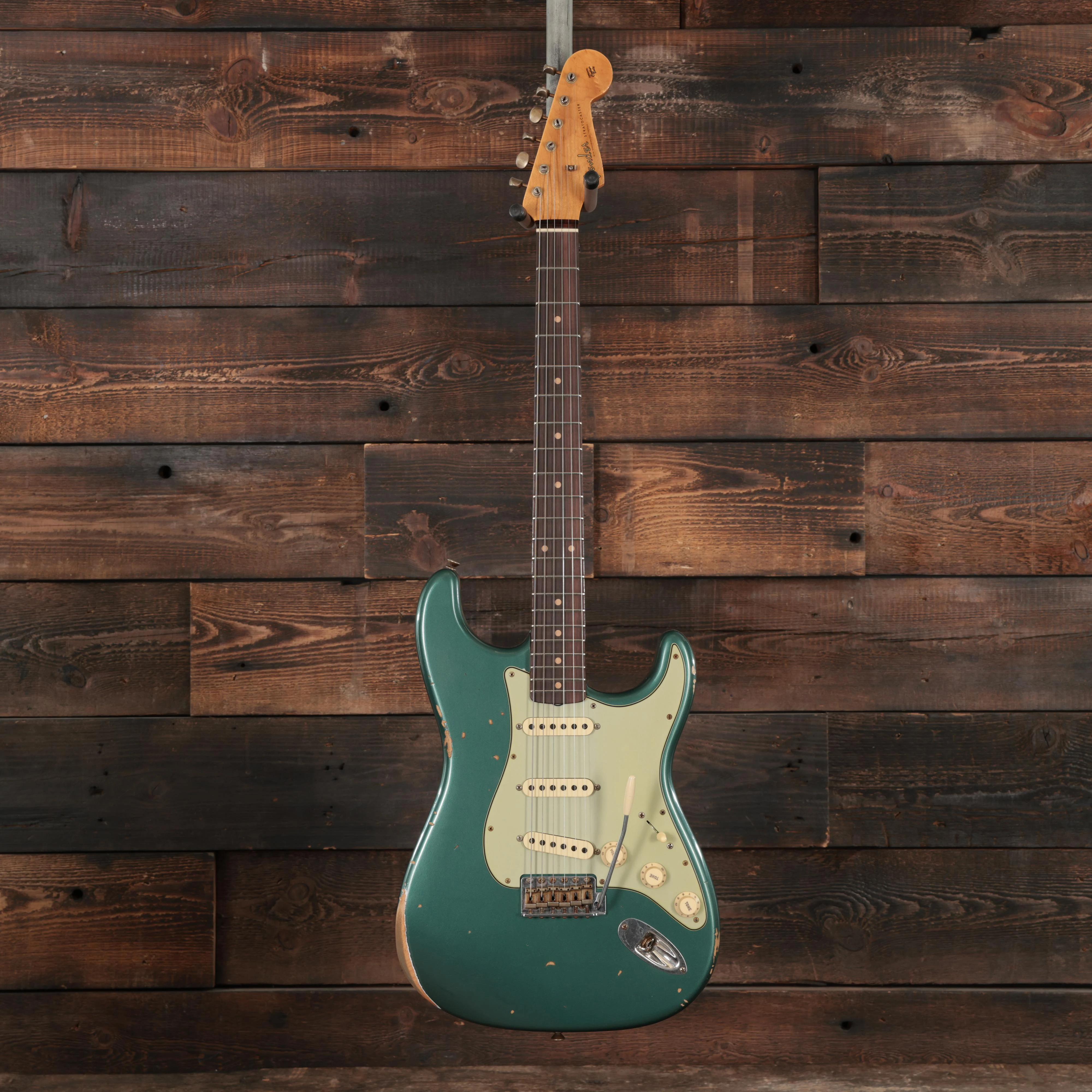 Fender Custom Shop '62 Stratocaster in Sherwood Green Metallic - CZ587090 (3).JPG