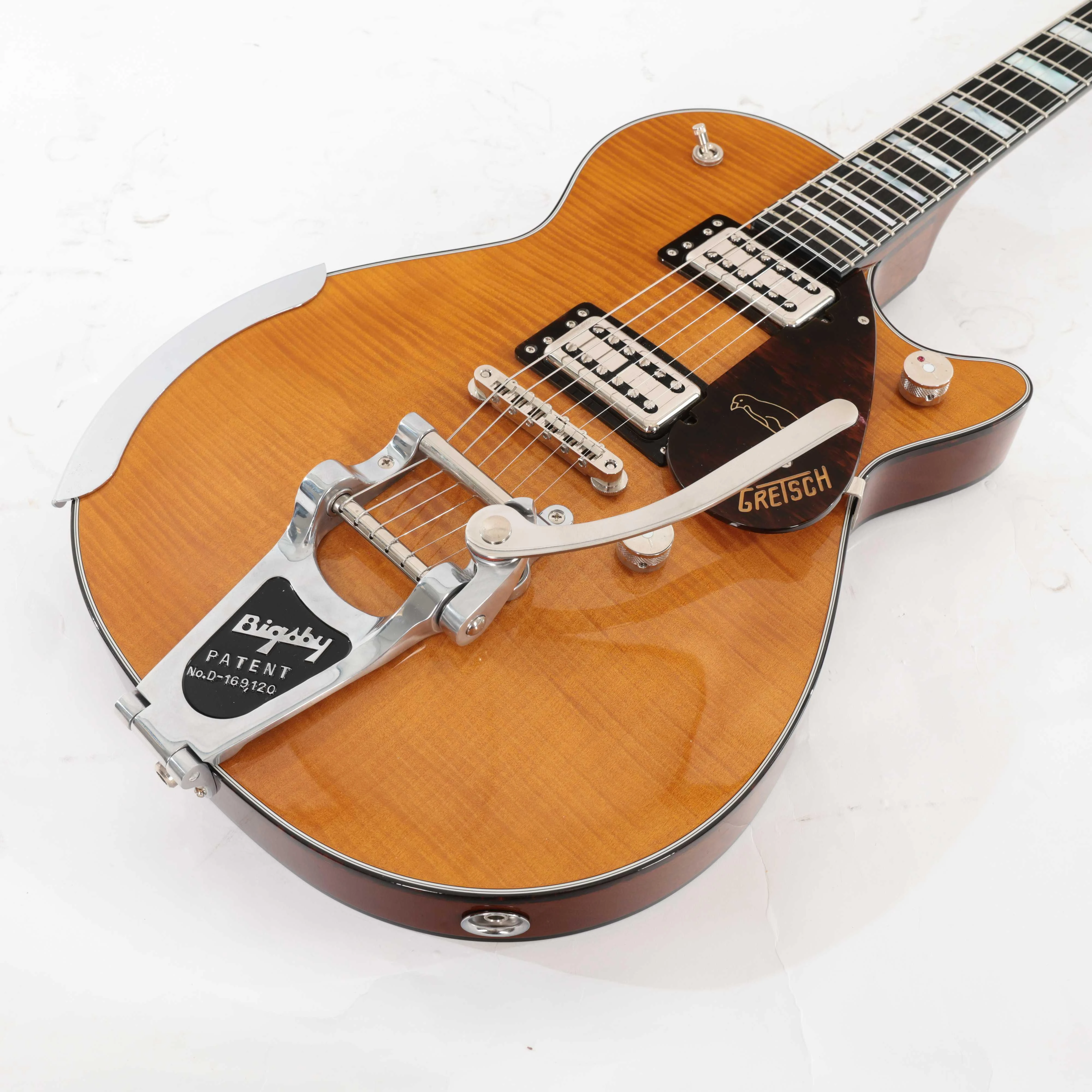 Second Hand Gretsch G6134TFM-NH Nigel Hendroff Signature Electric Guitar In Penguin Amber Flame 026 - SH-131-0026 (6).jpg