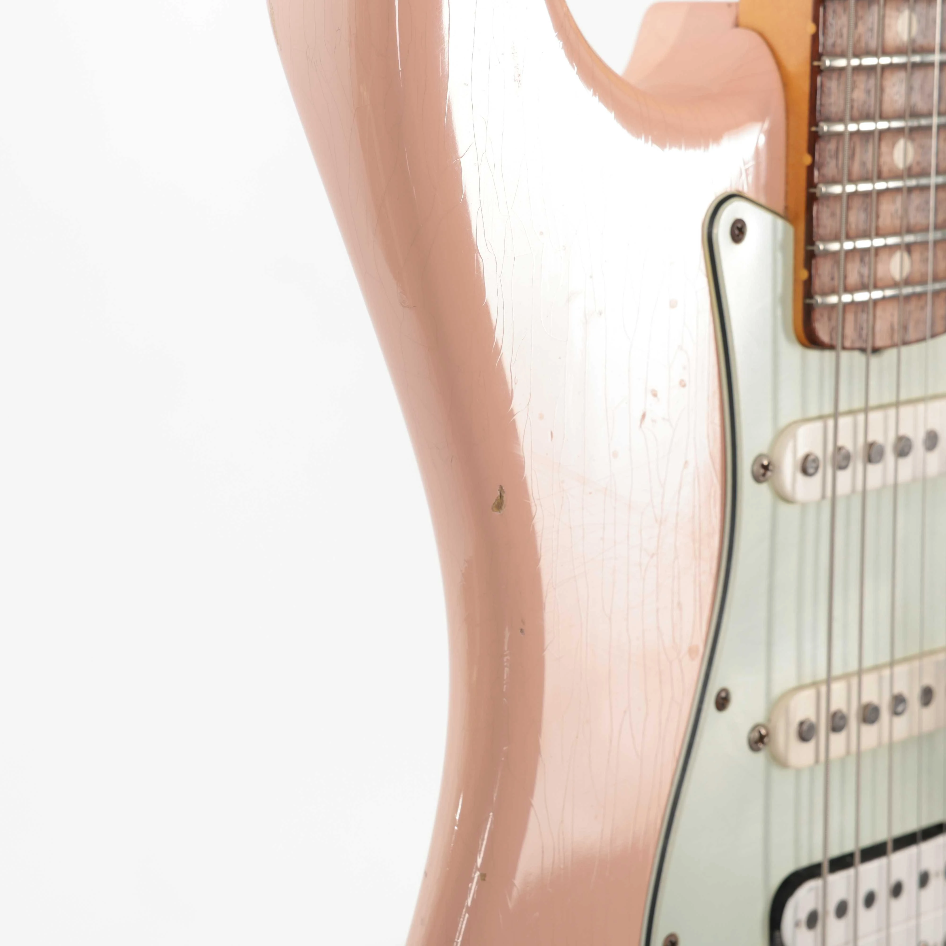 Second Hand Fender Custom Shop Strat Relic HSS In Shell Pink 024 - SH-131-0024 (14).jpg