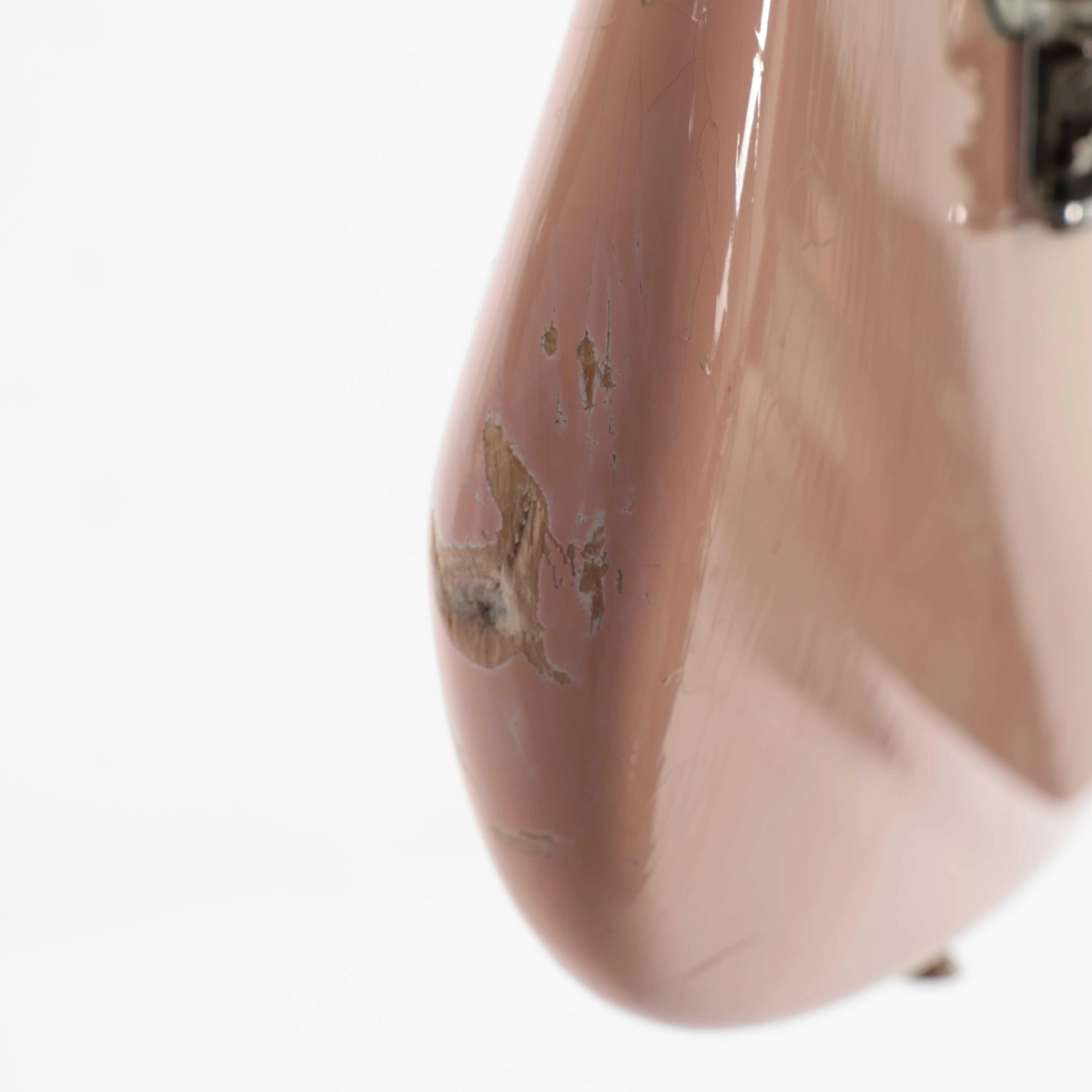 Second Hand Fender Custom Shop Strat Relic HSS In Shell Pink 024 - SH-131-0024 (16).jpg