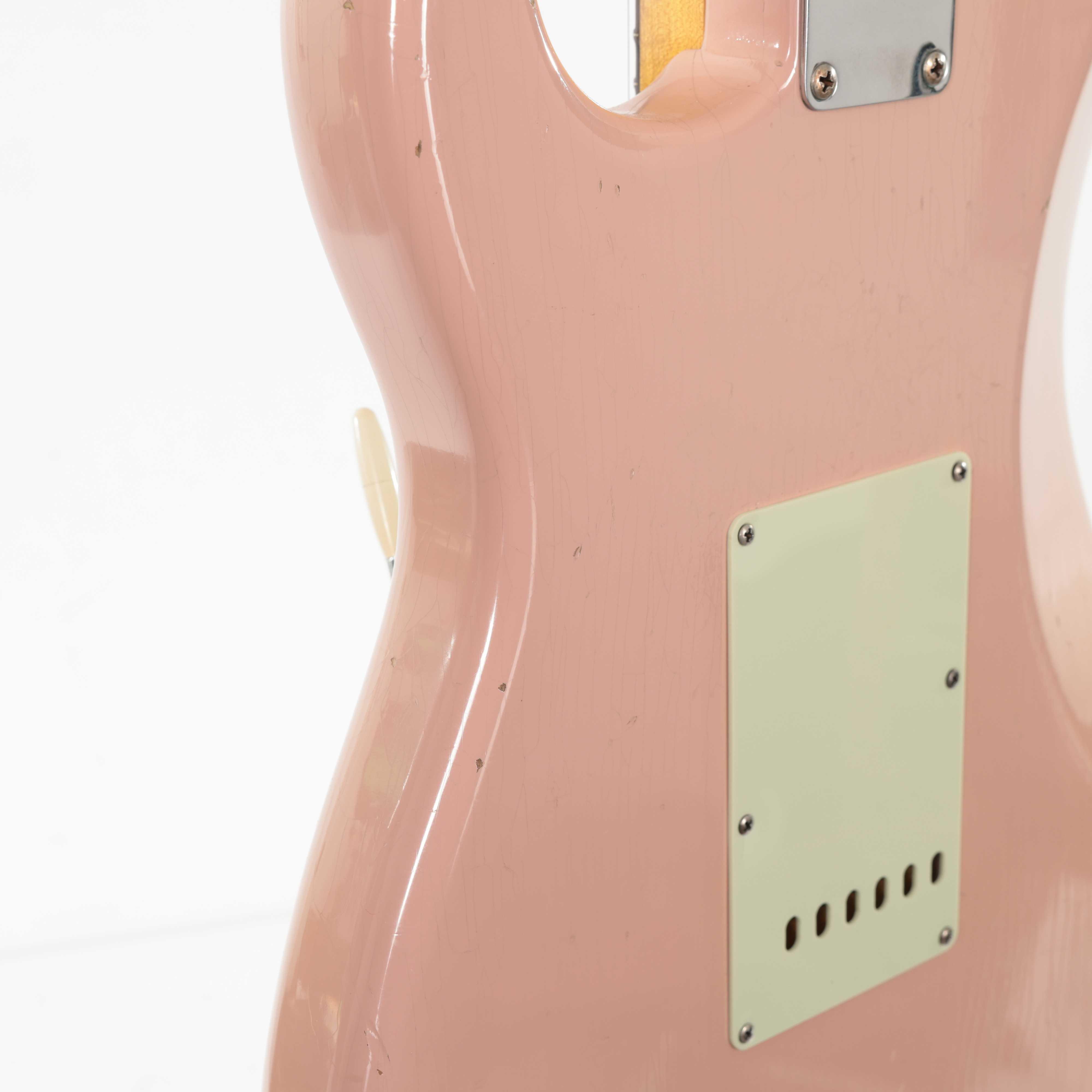 Second Hand Fender Custom Shop Strat Relic HSS In Shell Pink #024 - SH-131-0024 (19).jpg