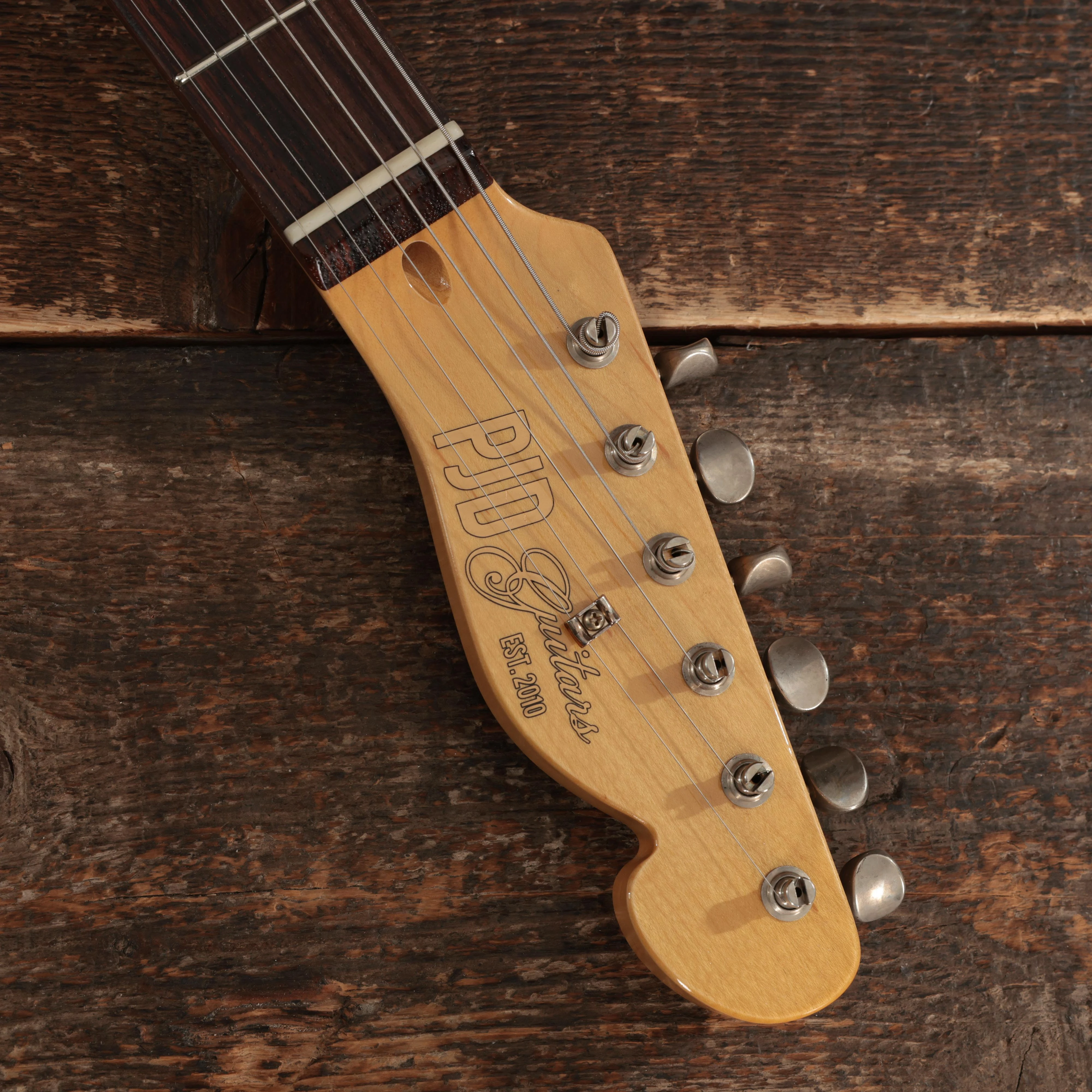 PJD Custom Shop York Classic Deluxe Electric Guitar in Light Relic Butterscotch Blonde - CS134 (15).JPG