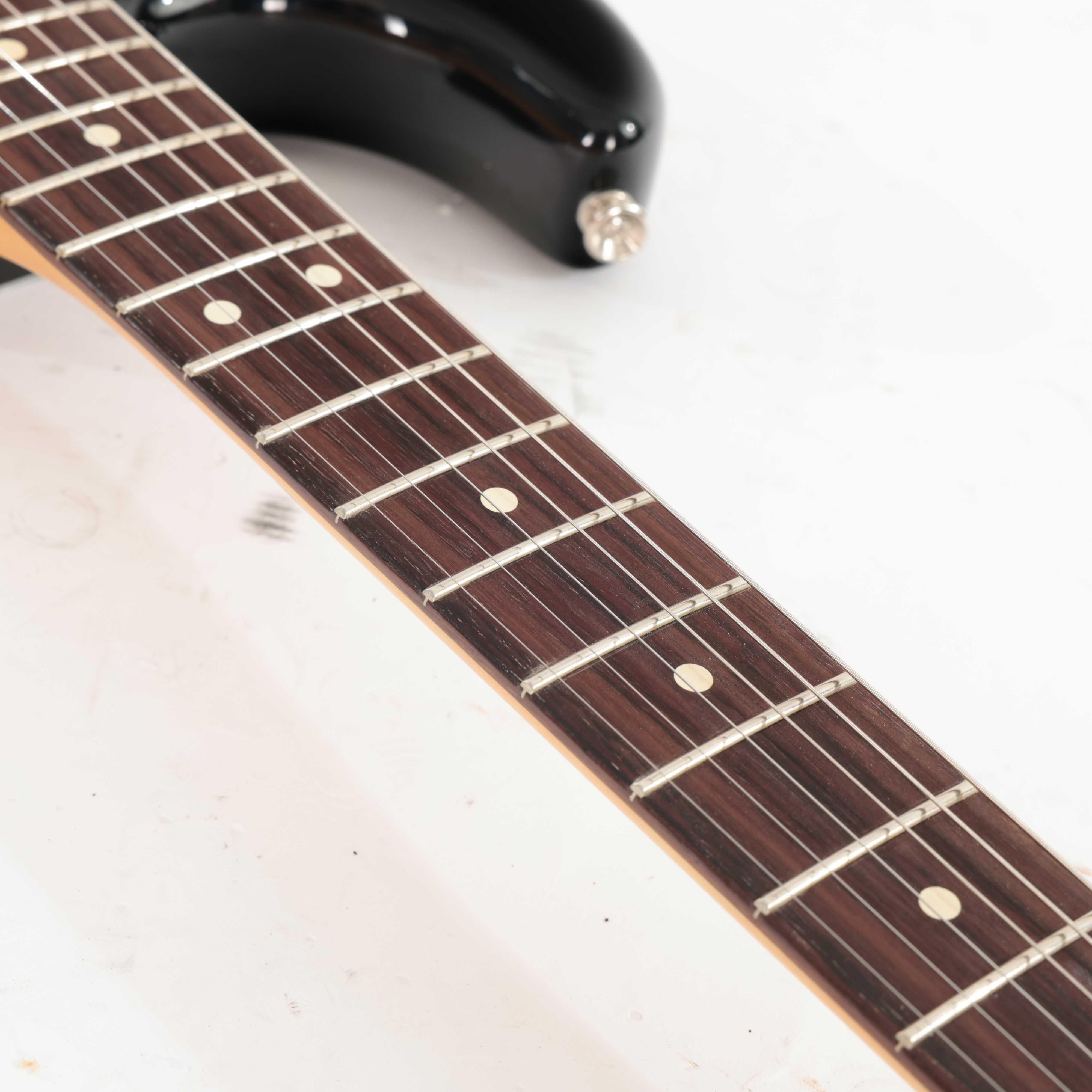 B Stock : Fender Player II Modified Stratocaster HSS Floyd Rose in Dusk - 001 - B-014744031-0001 (11).jpg