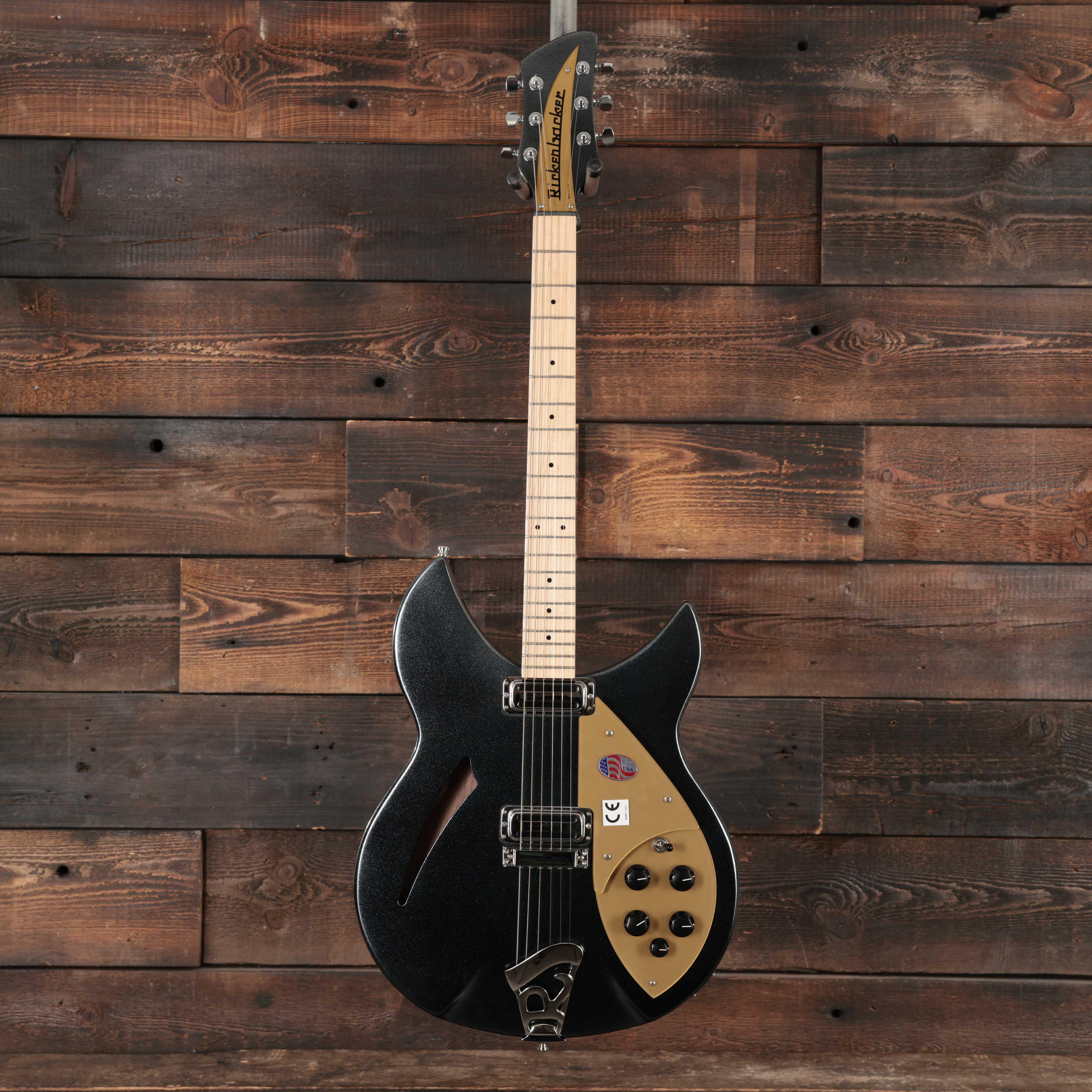 Rickenbacker 330 Limited Edition Semi-Hollow Electric Guitar in Pearlstars - 2622757 (3).jpg