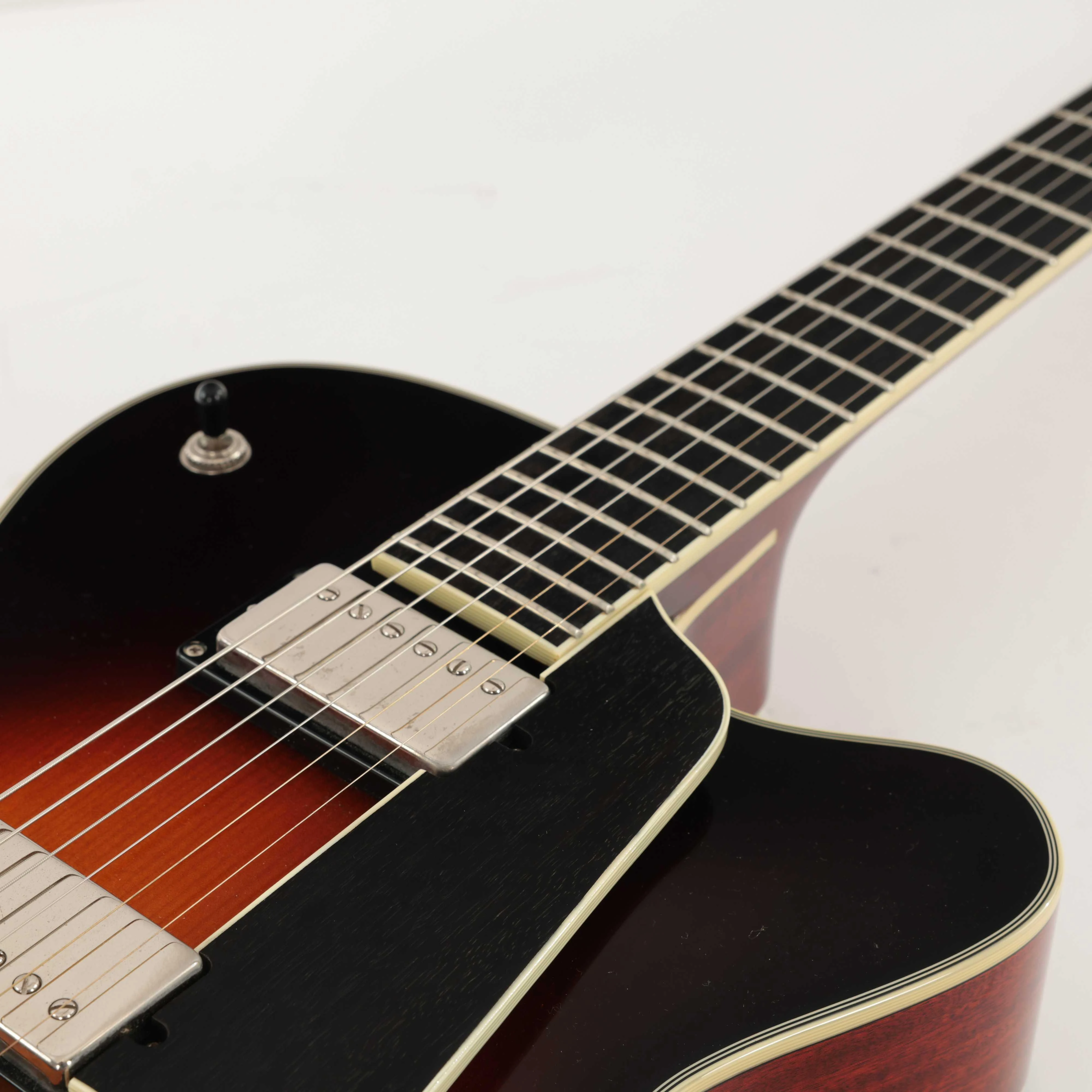 Second Hand Eastman AR603CED Classic Sunburst #078 - SH-213-0078 (9).jpg