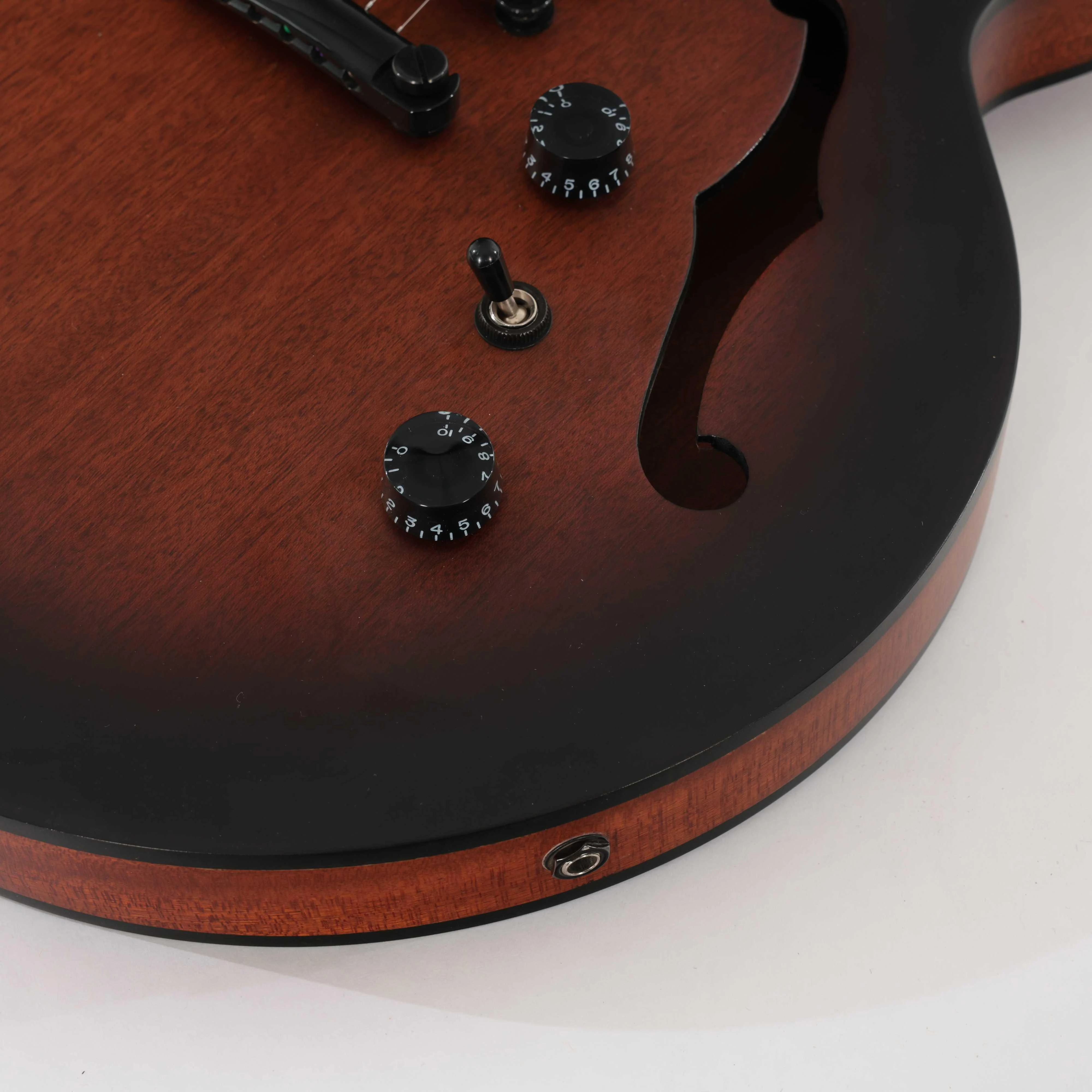 Second Hand Epiphone Dot Studio Semi-Hollow Electric Guitar In Dark Walnut #040 - SH-91-0040 (8).jpg