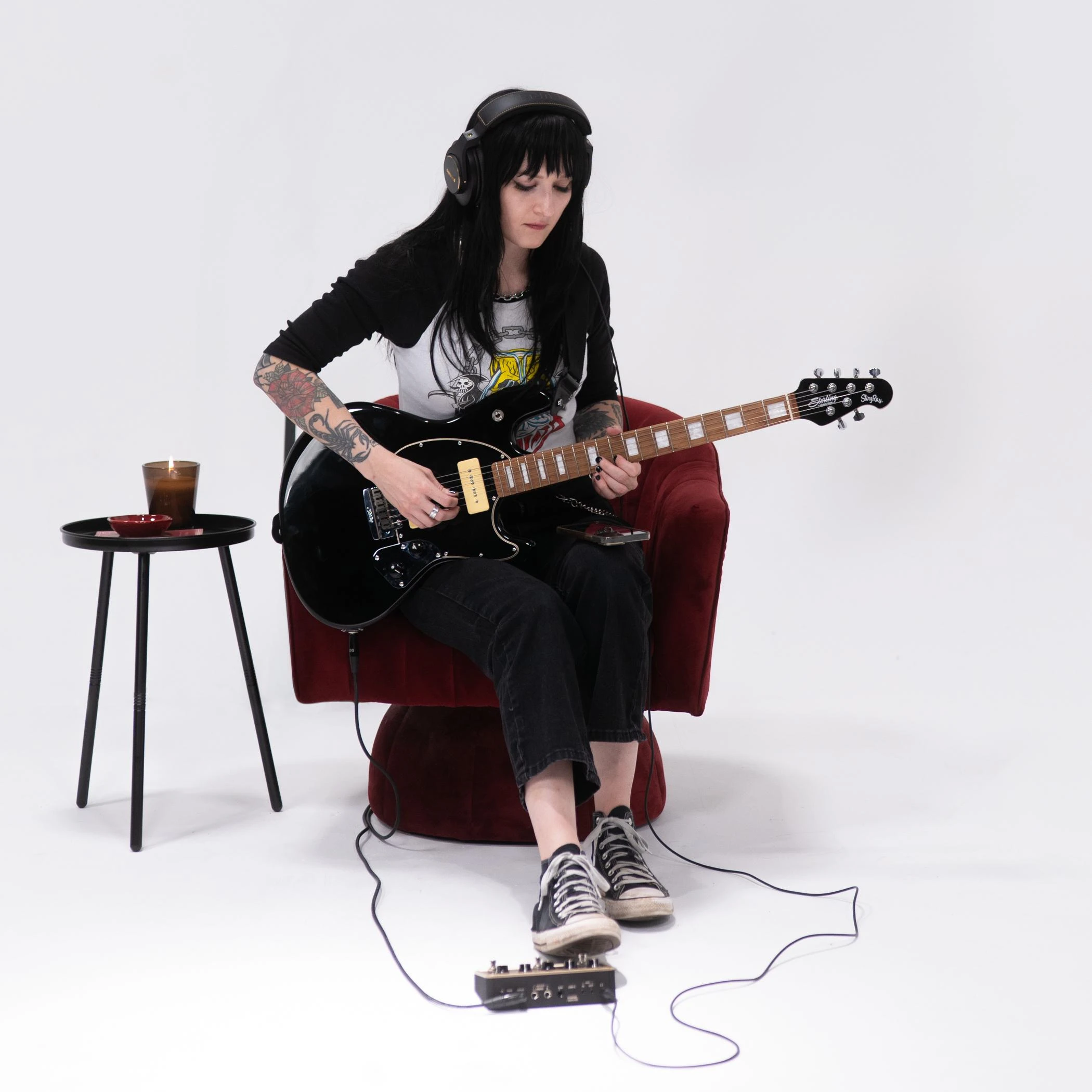 Positive Grid Spark Pedal Bundle With Link Wireless System - SPARK-PEDAL-Female-Guitarist.jpg