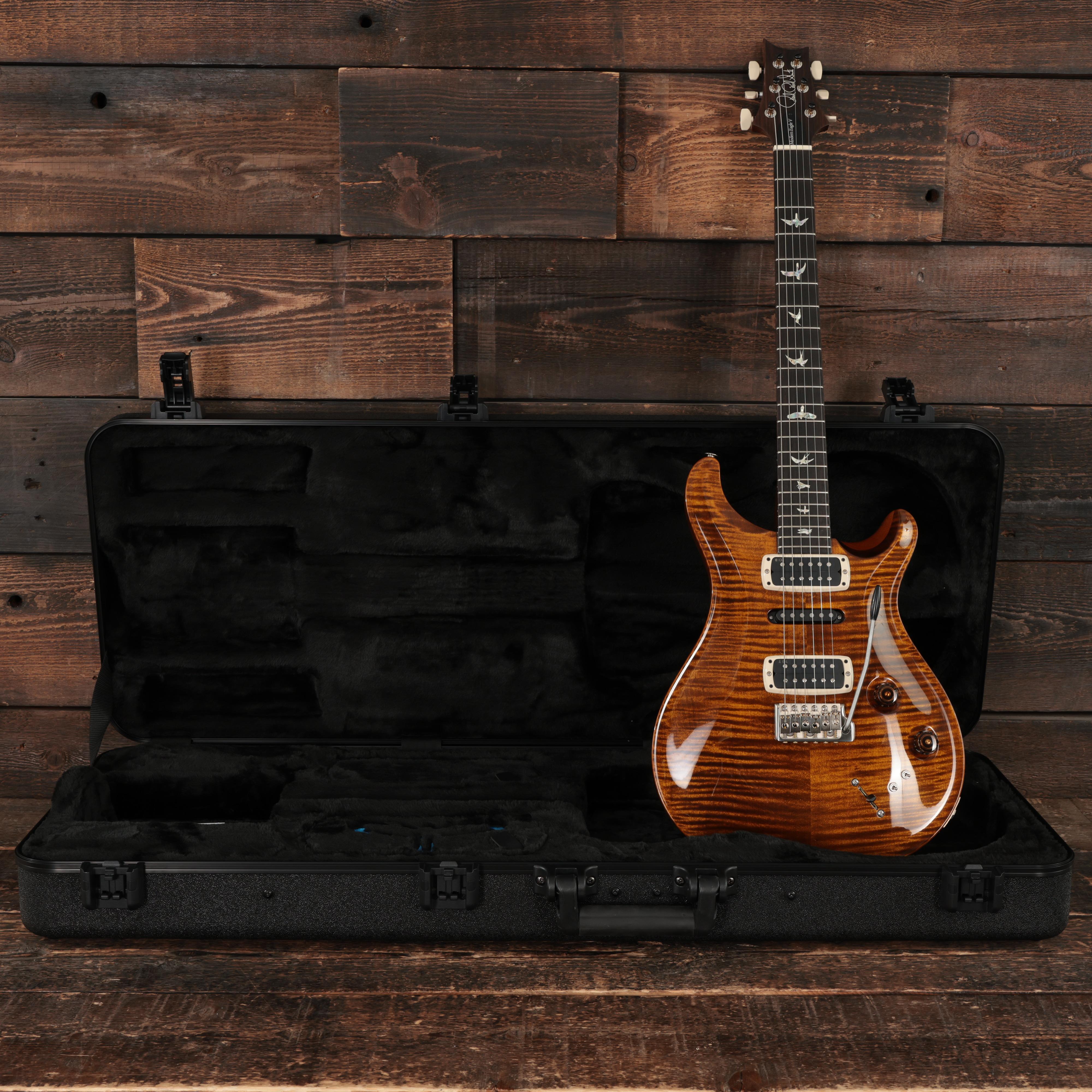 PRS Modern Eagle V Electric Guitar in Black Gold - 0418857 (15).JPG
