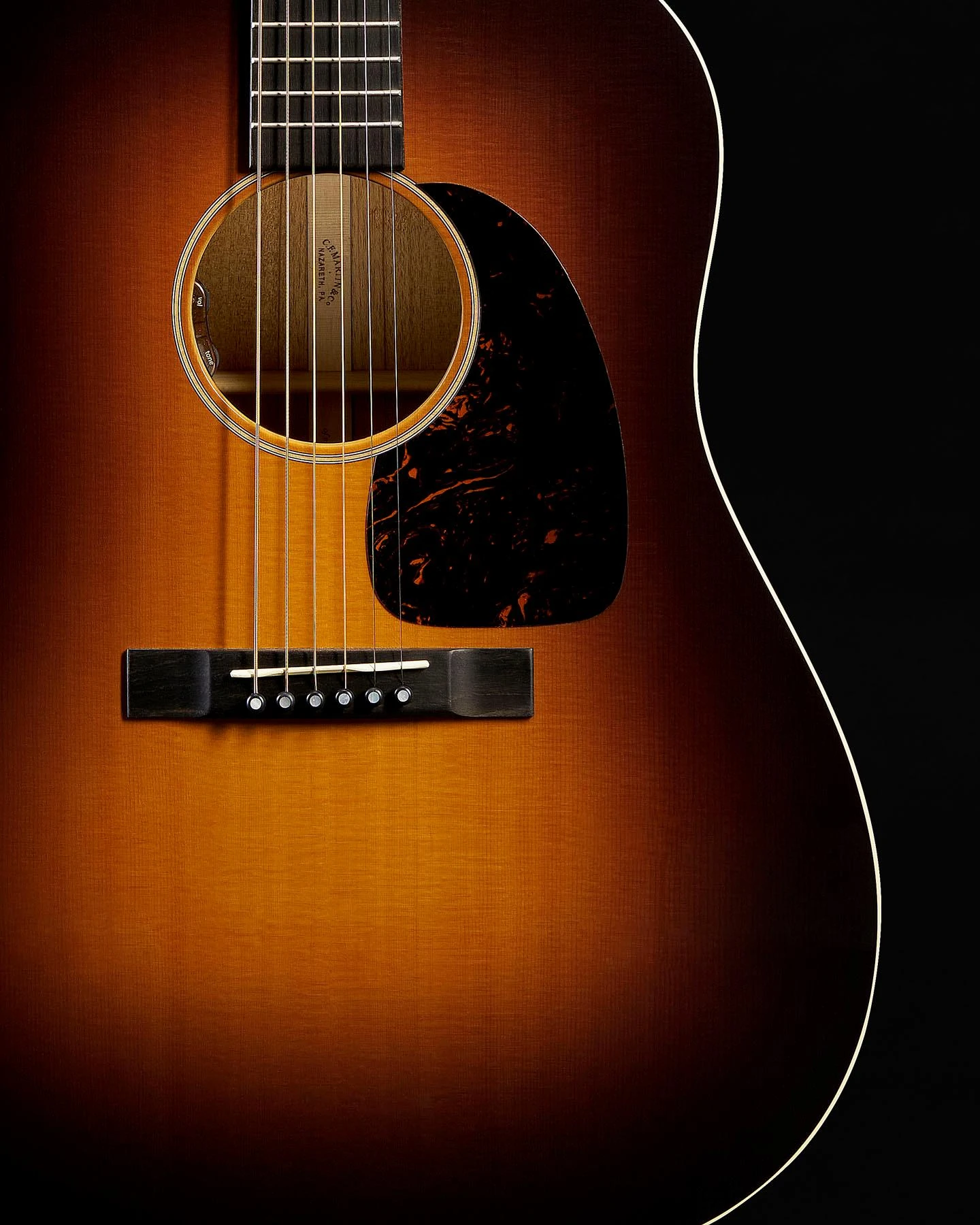 Martin DSS-16E Acoustic Guitar in 1935 Burst - DSS-16E 1935 Burst_GLAM 6.jpg