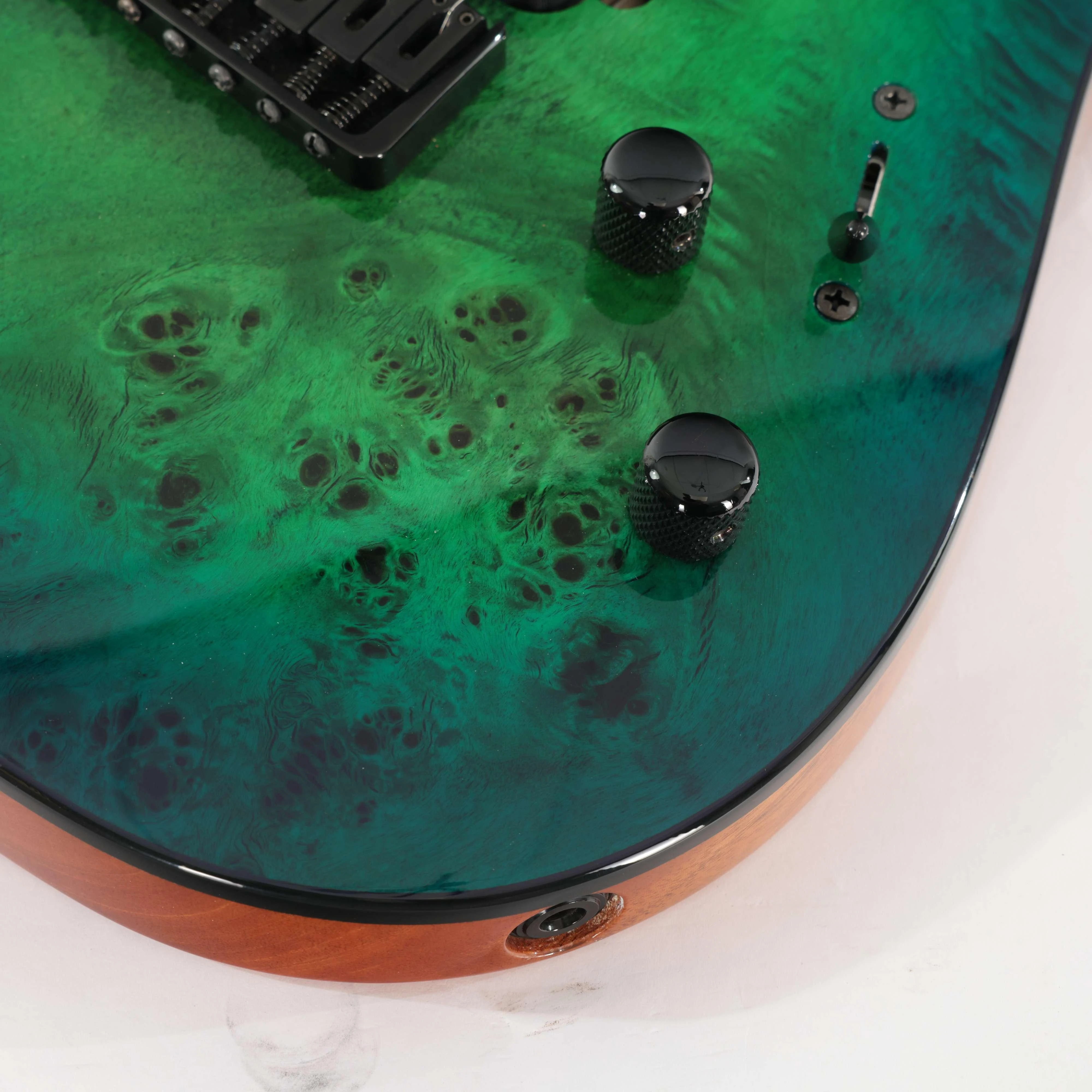 Second Hand Schecter C-7 Pro In Aqua Burst #072 - SH-213-0072 (9).jpg