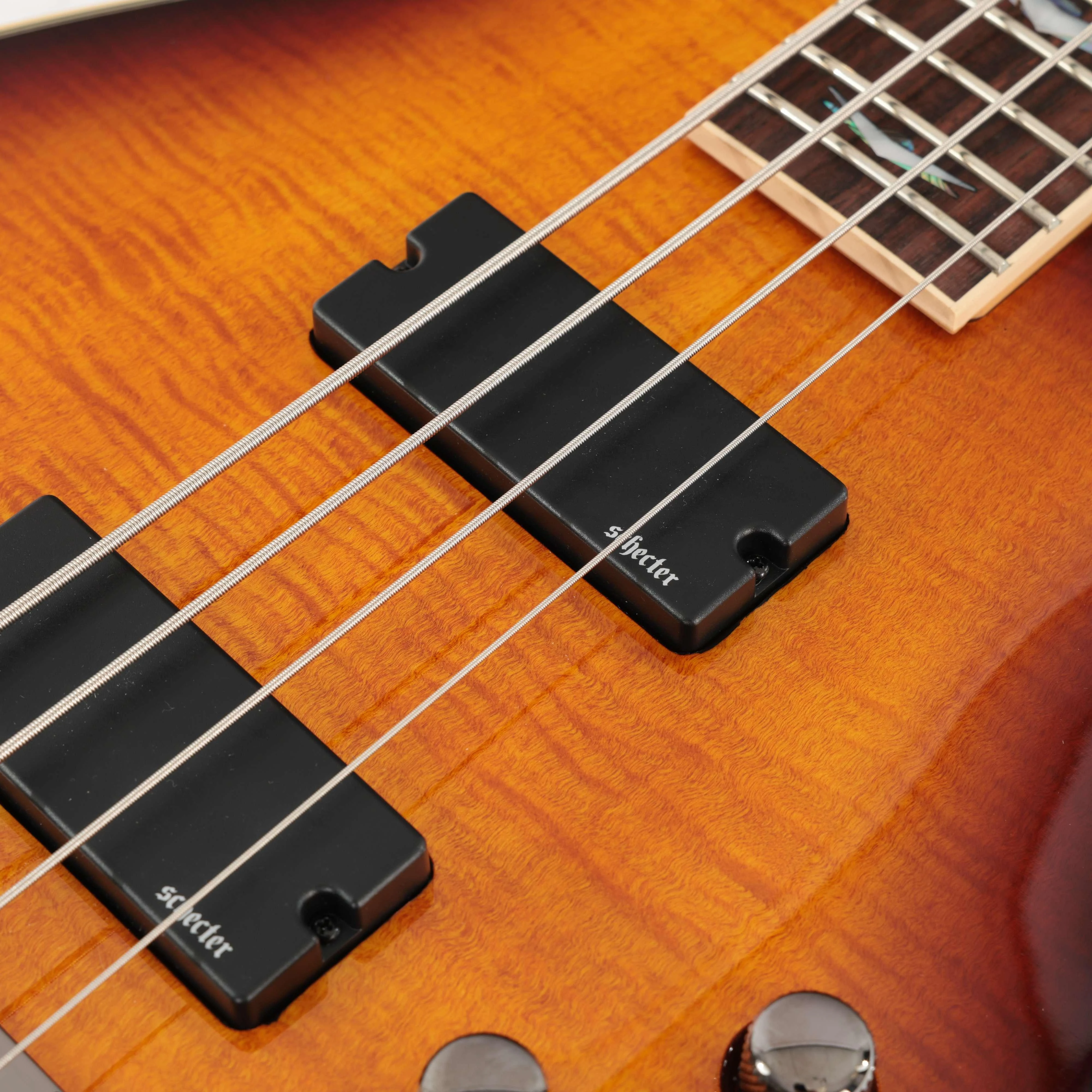 Second Hand Schecter Omen Extreme-4 In Vintage Sunburst #142 - SH-91-0142 (8).jpg