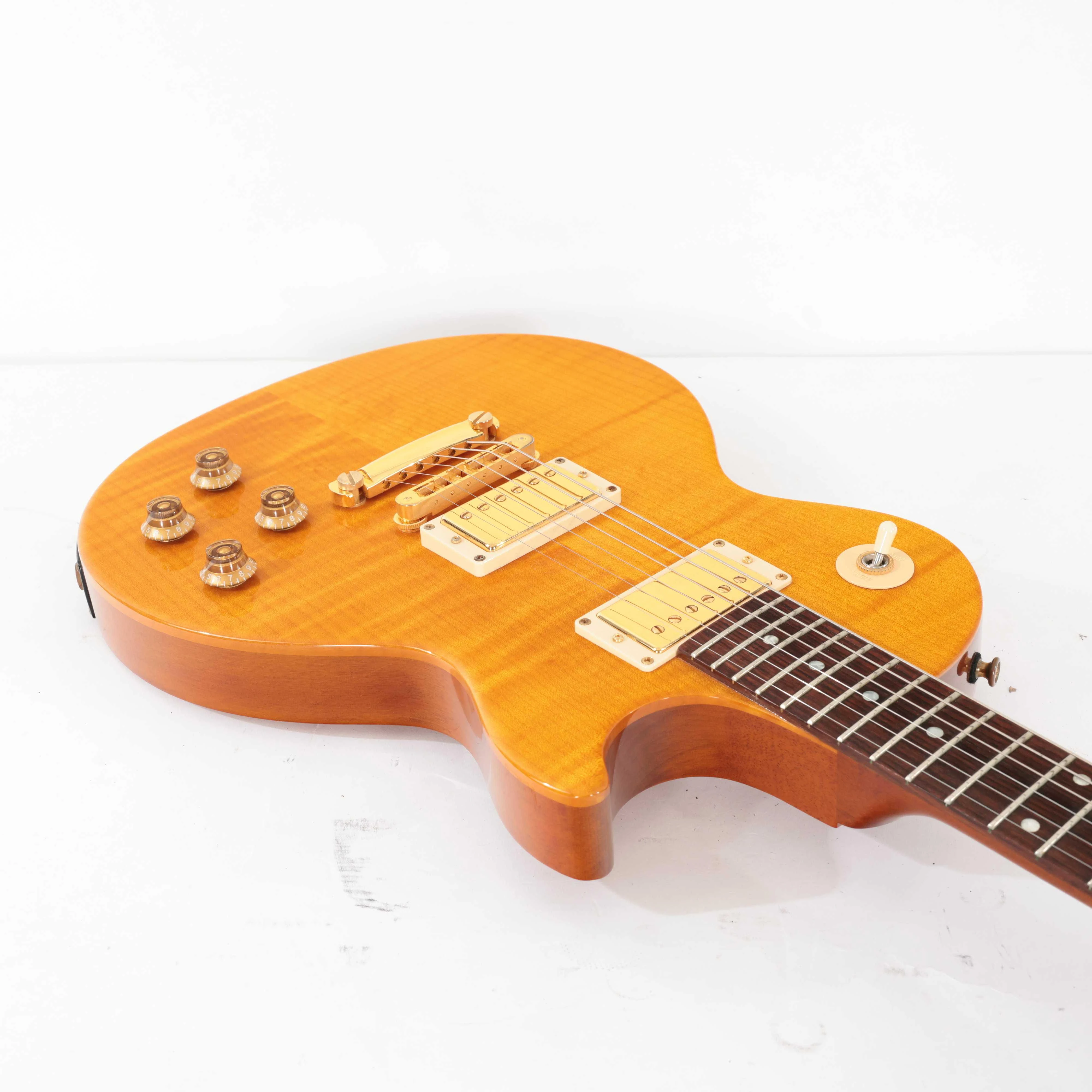 Second Hand Gibson Les Paul Junior Special Plus Electric Guitar In Transparent Amber #174 - SH-221-0174 (9).jpg