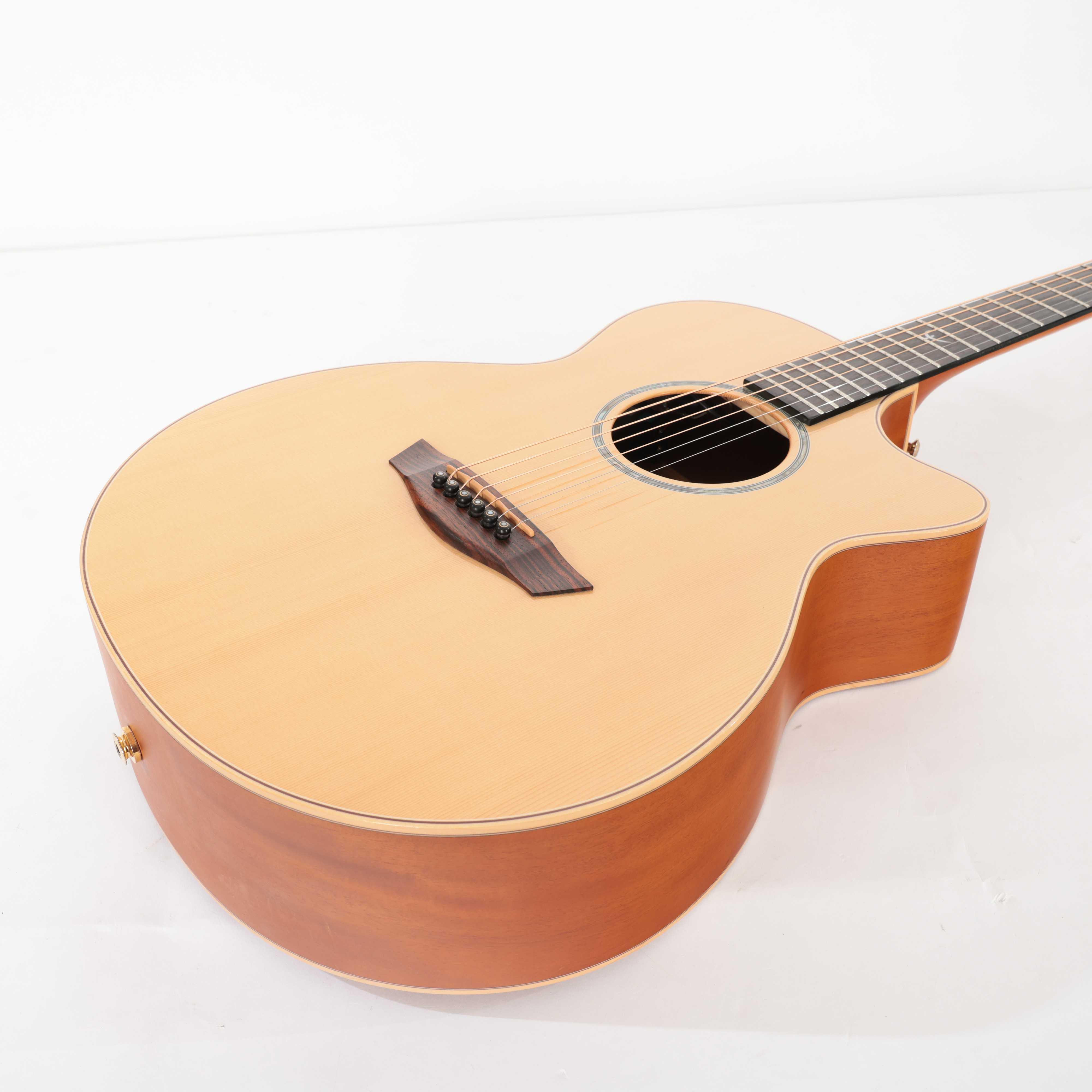 Second Hand Faith FV Venus Cutaway Electro Natural Series Acoustic Guitar With Hardcase #854 - SH-197-0854 (5).jpg