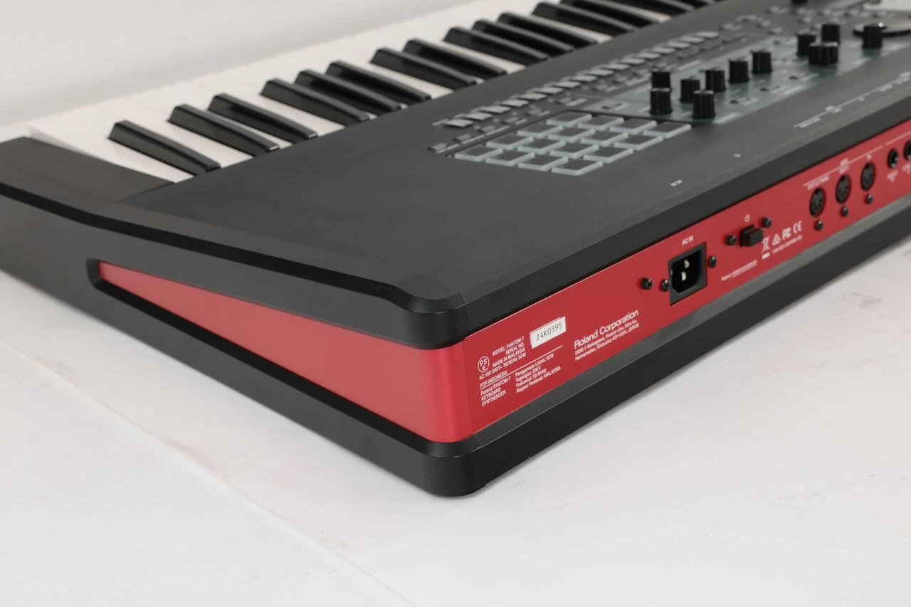 Second Hand Roland Fantom 7 (with EX Expansion) #153 - SH-130-1153 (16).jpg