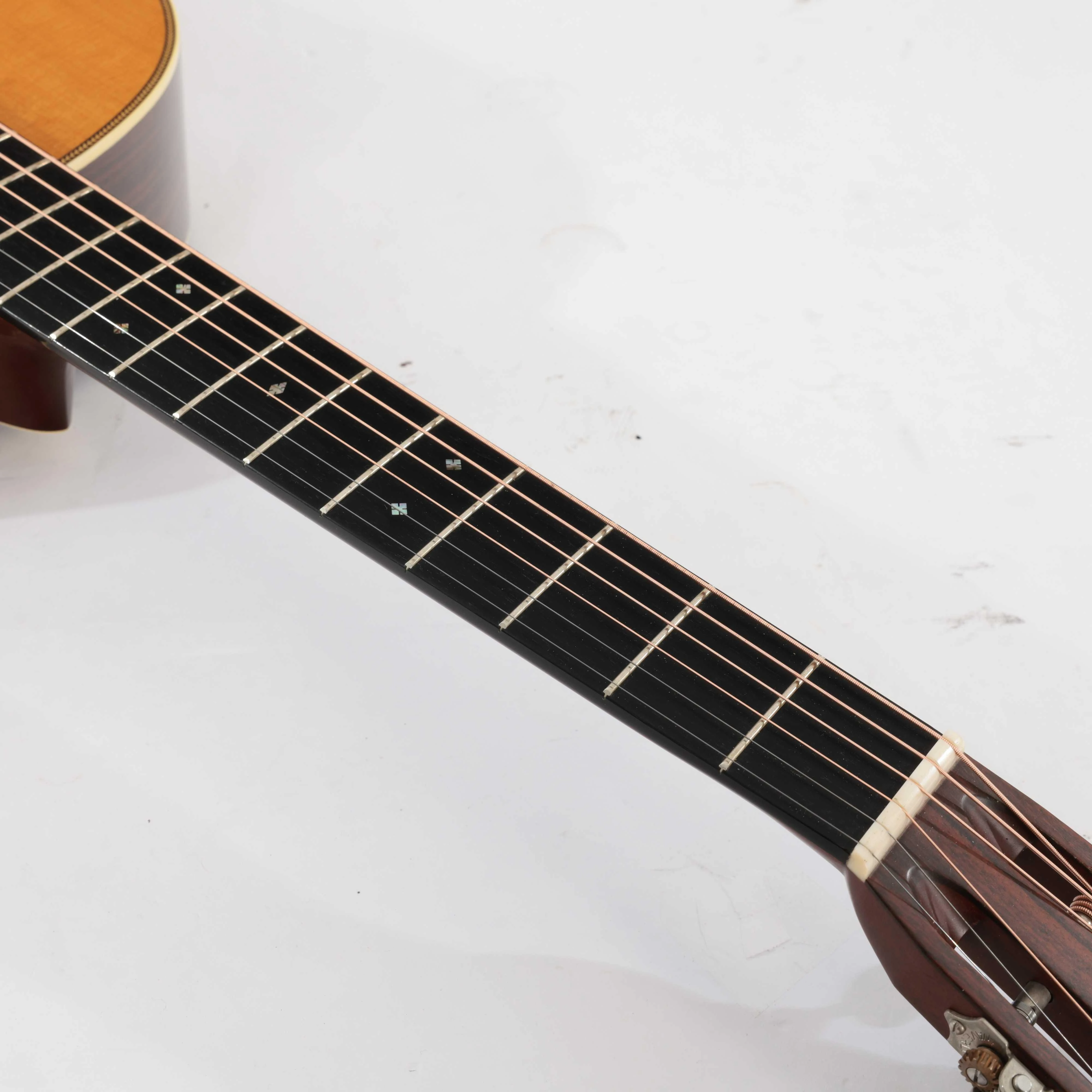 Second Hand Martin Vintage Series 000-28VS #780 - SH-235-2780 (10).jpg