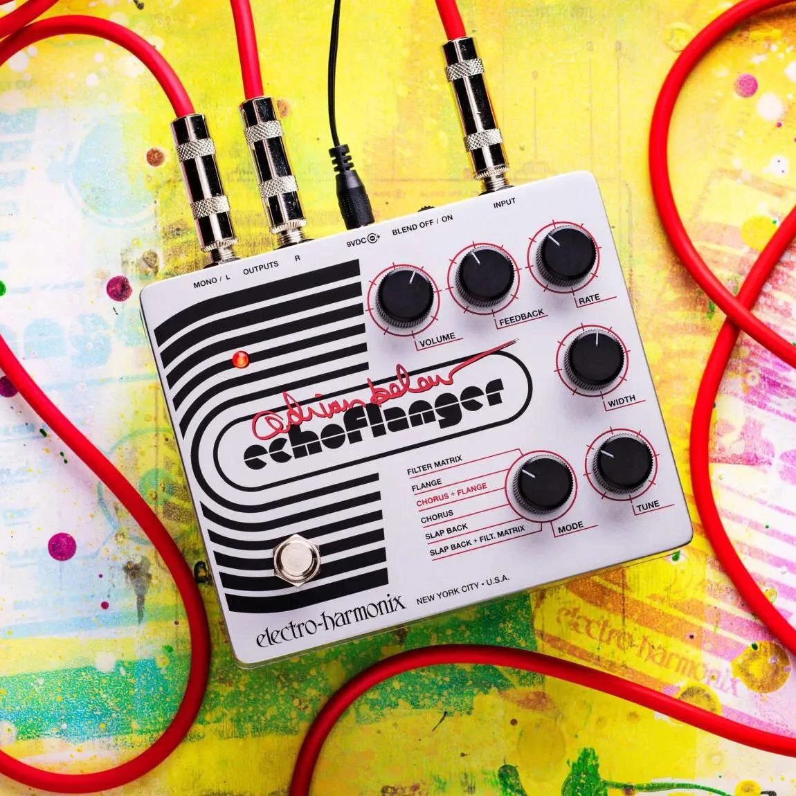 Electro Harmonix Adrian Belew Signature Echoflanger Pedal - EHXADRIANB-Lifestyle.jpg