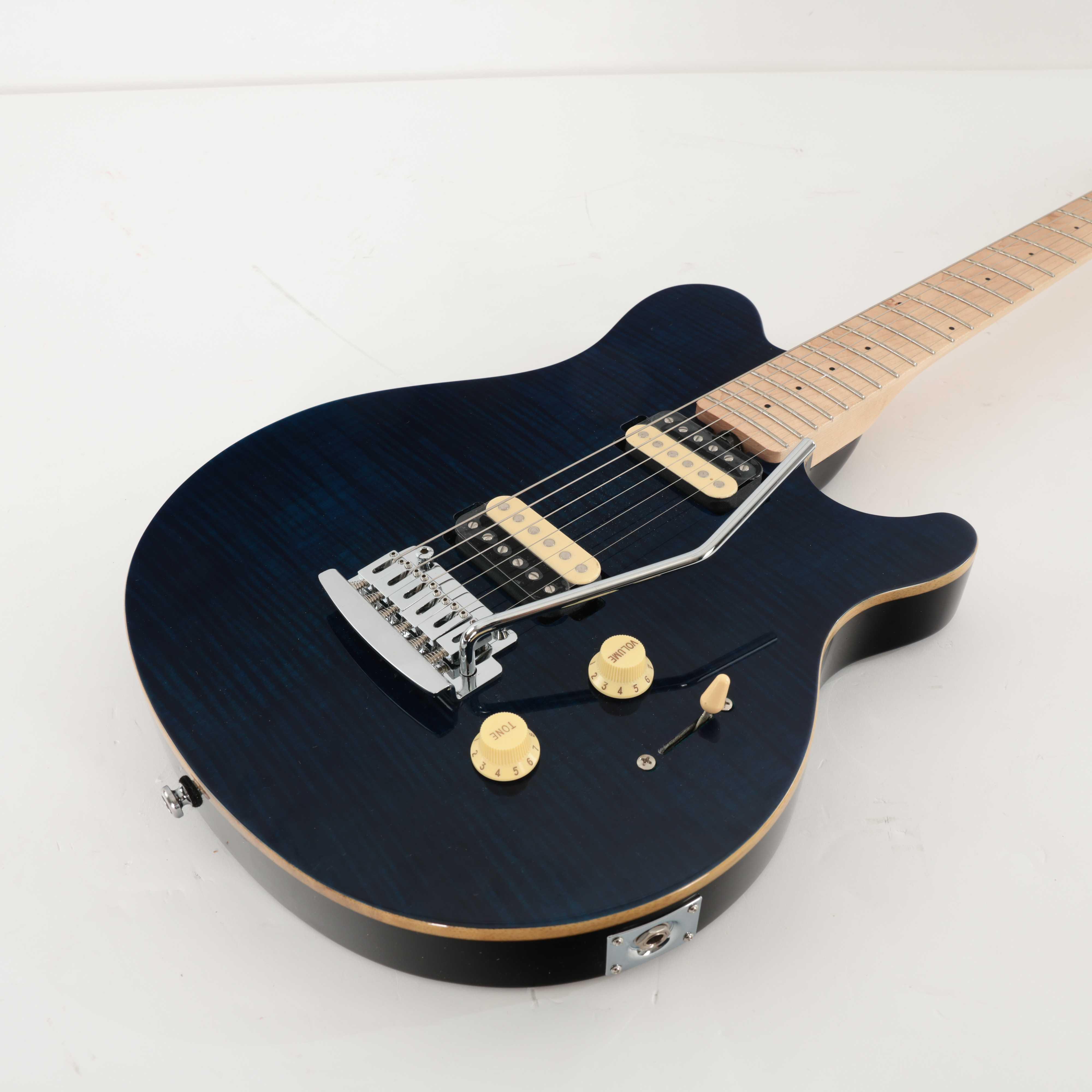 B Stock : Sterling by Music Man Sub Series Axis Electric Guitar in Neptune Blue - 002 - B-AX3FMNBLM-0002 (5).jpg