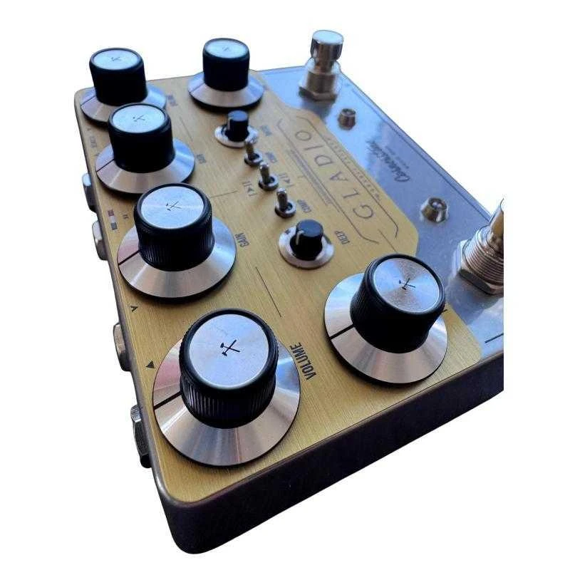 Cornerstone Limited Edition Gladio Mk3 Professional Dual Preamp Pedal in Gold & Silver - CST-GL3-LTD-3.jpg