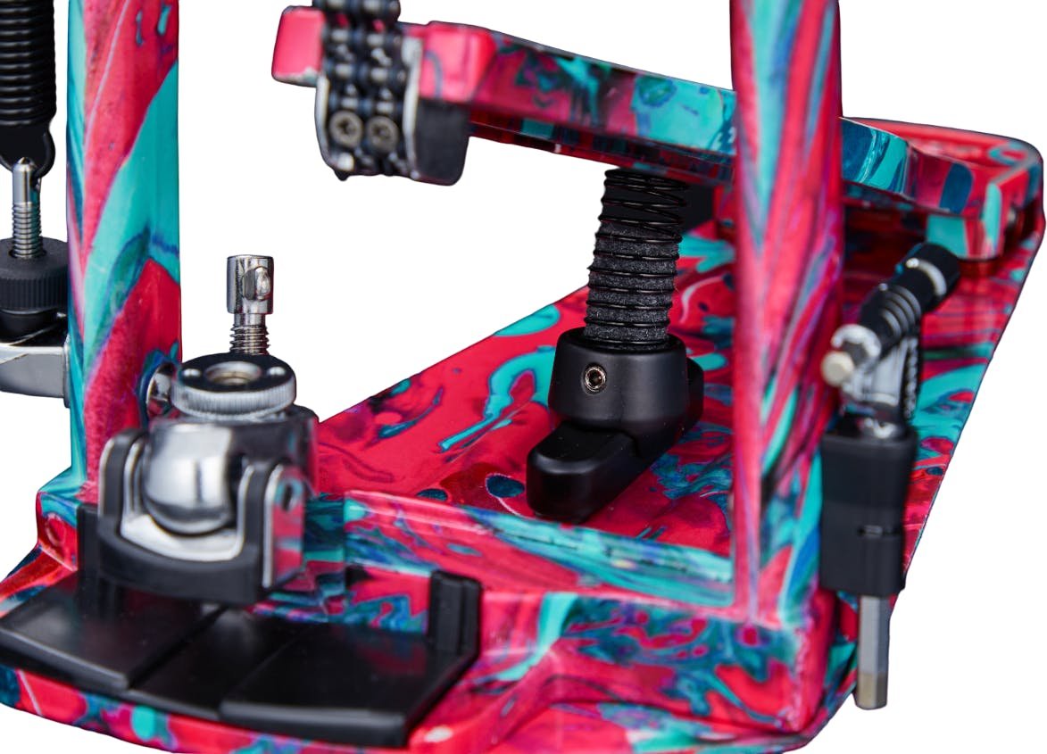 Iron Cobra 900 Marble Coral Swirl Power Glide Single Pedal withCarrying Case - HP900PMCS-HP900PMCS_Cobra_Coil.jpg