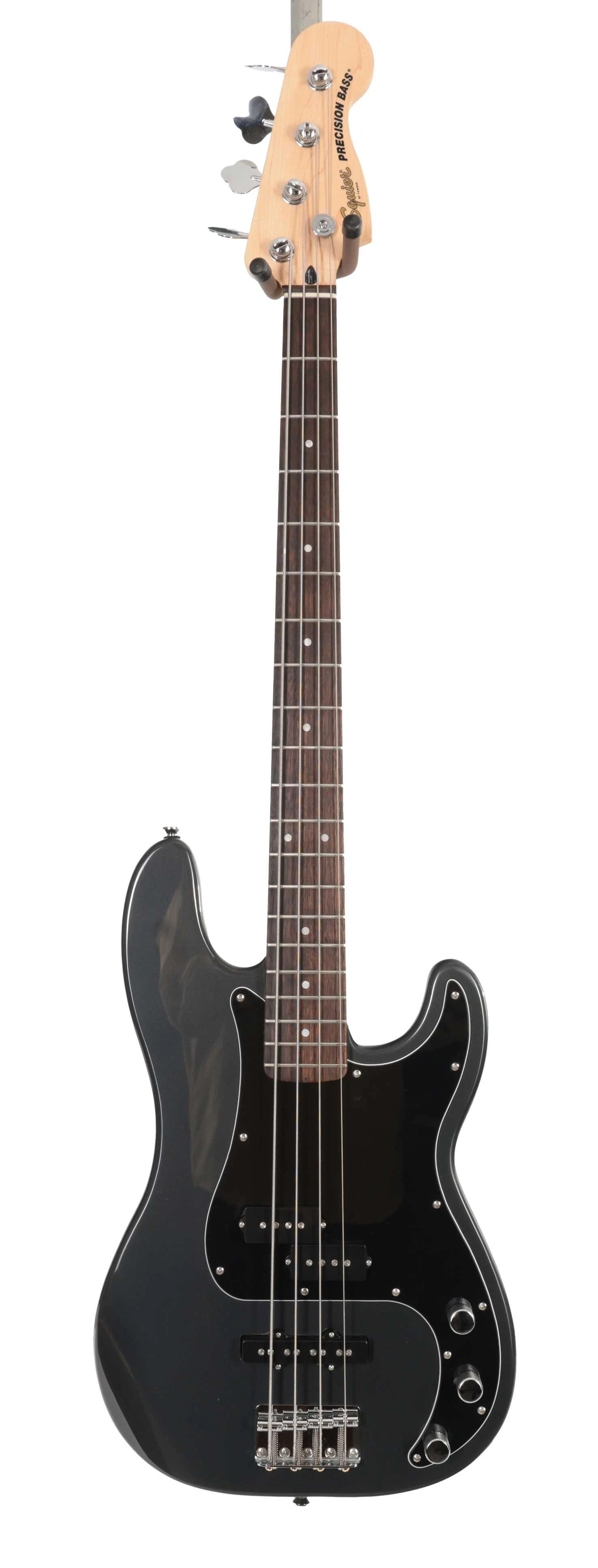 Second Hand Squier Affinity PJ Bass In Black #119 - SH-91-0119 (3).jpg