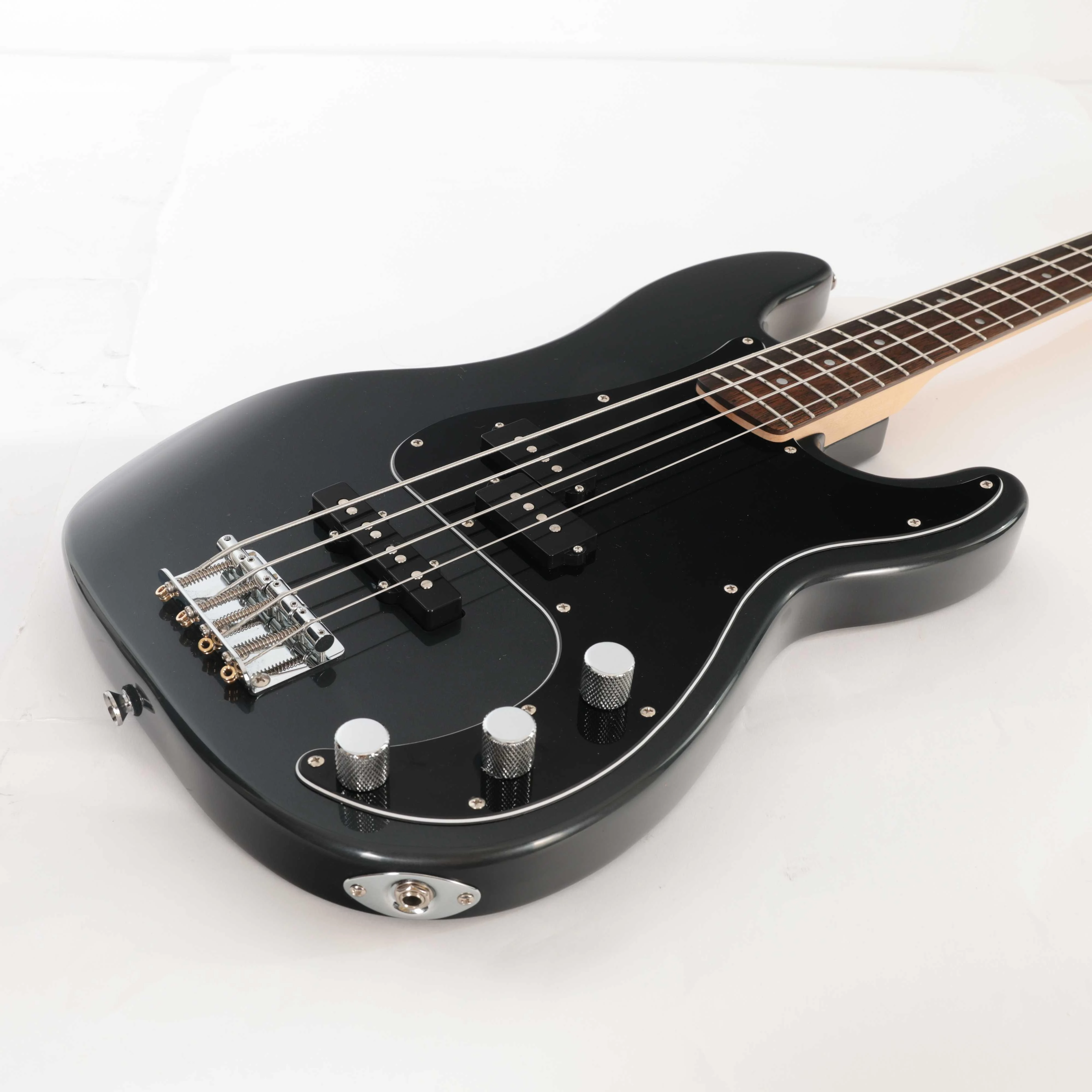 Second Hand Squier Affinity PJ Bass In Black #119 - SH-91-0119 (5).jpg